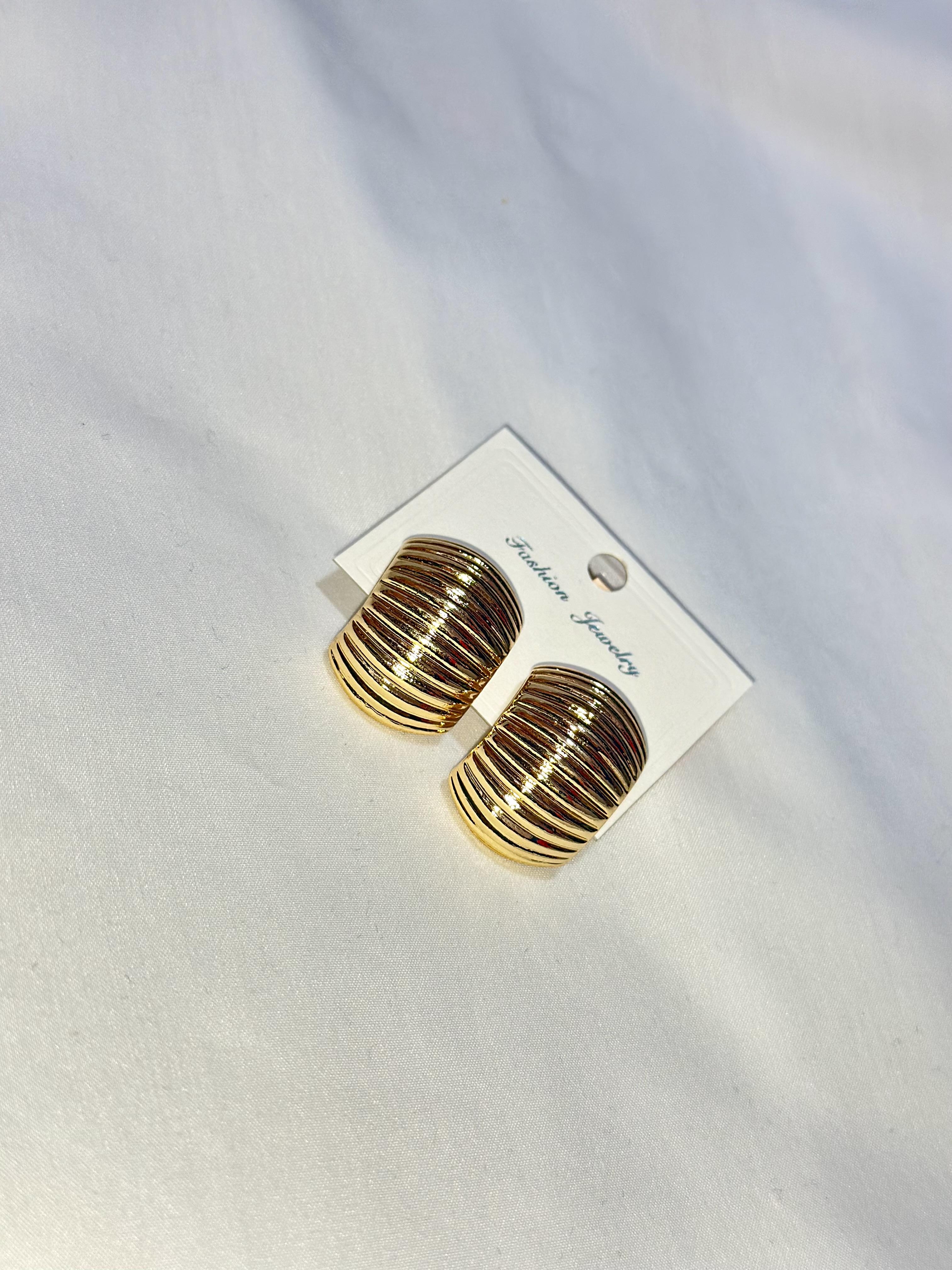 Çelik Gold Küpe