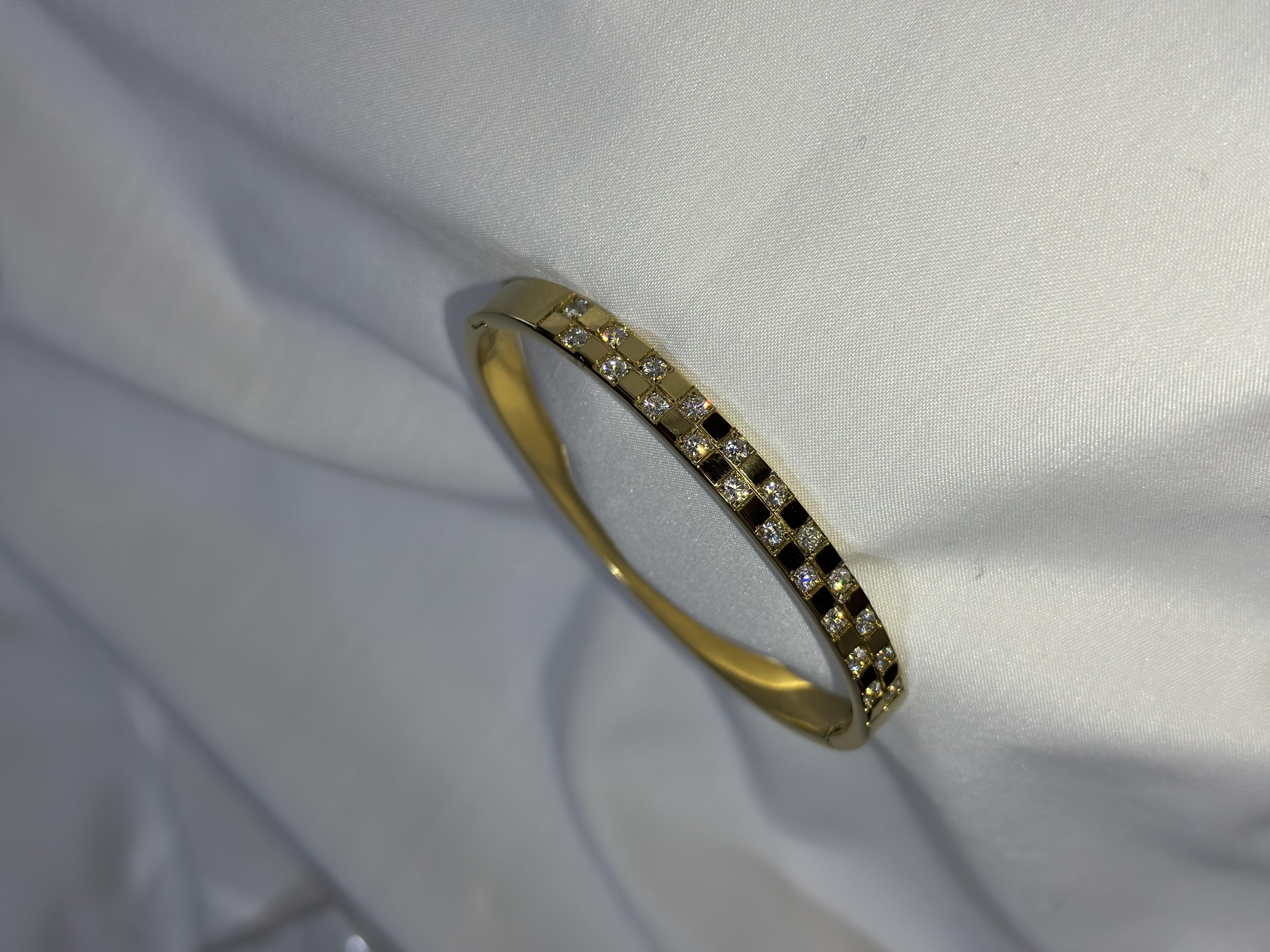 Çok Taşlı Gold Çelik Bİleklik