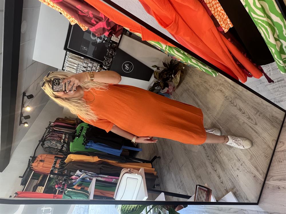 goffre kumaş orange elbise