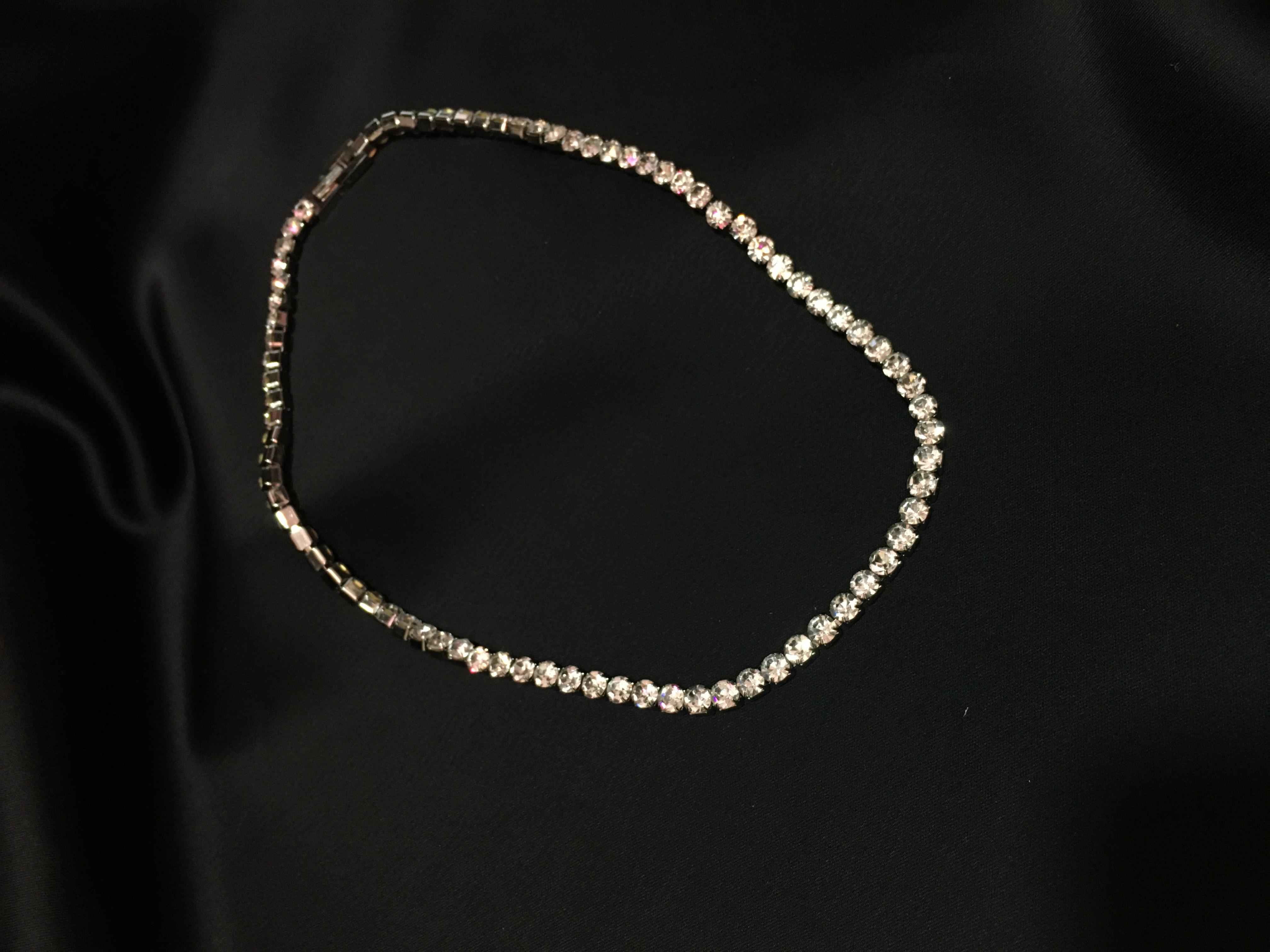 Gümüş Su Yolu Çelik Kolye