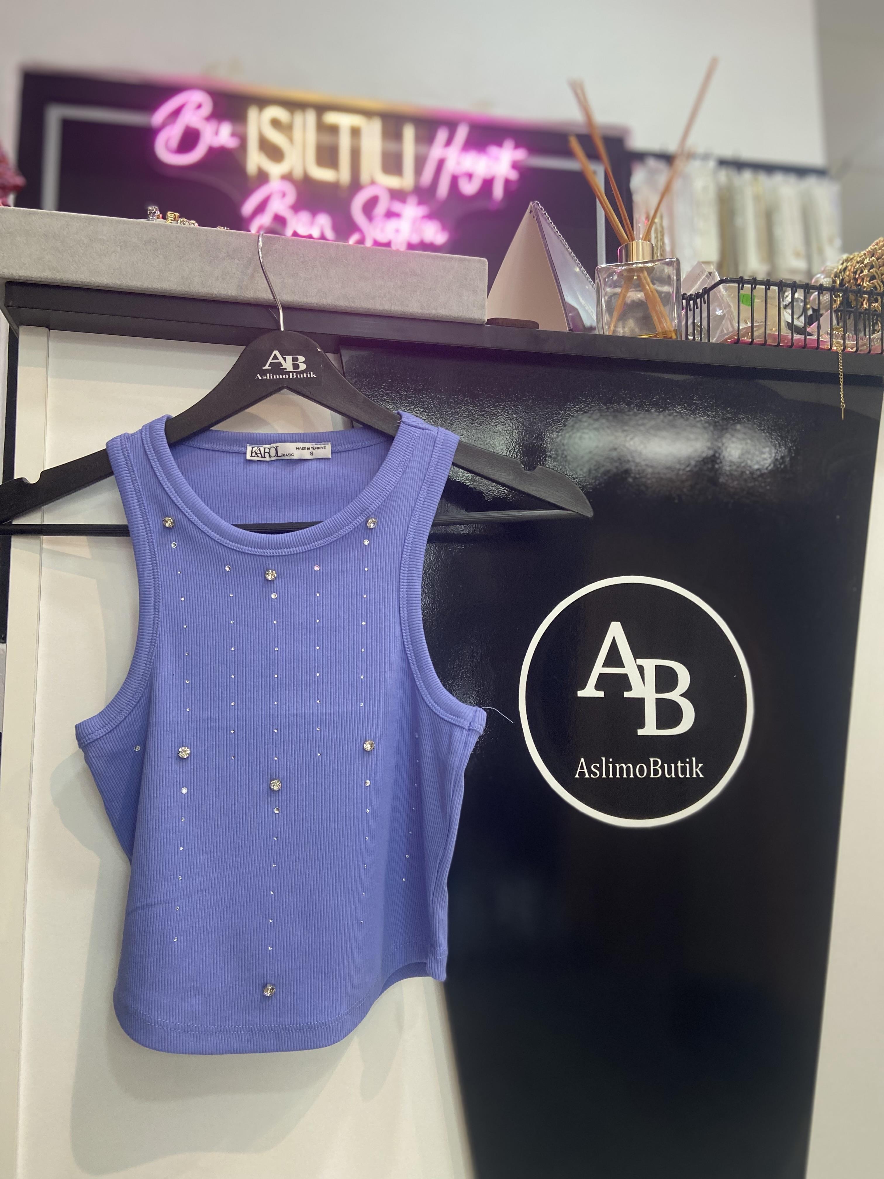 Karol Taşlı Mor Atlet