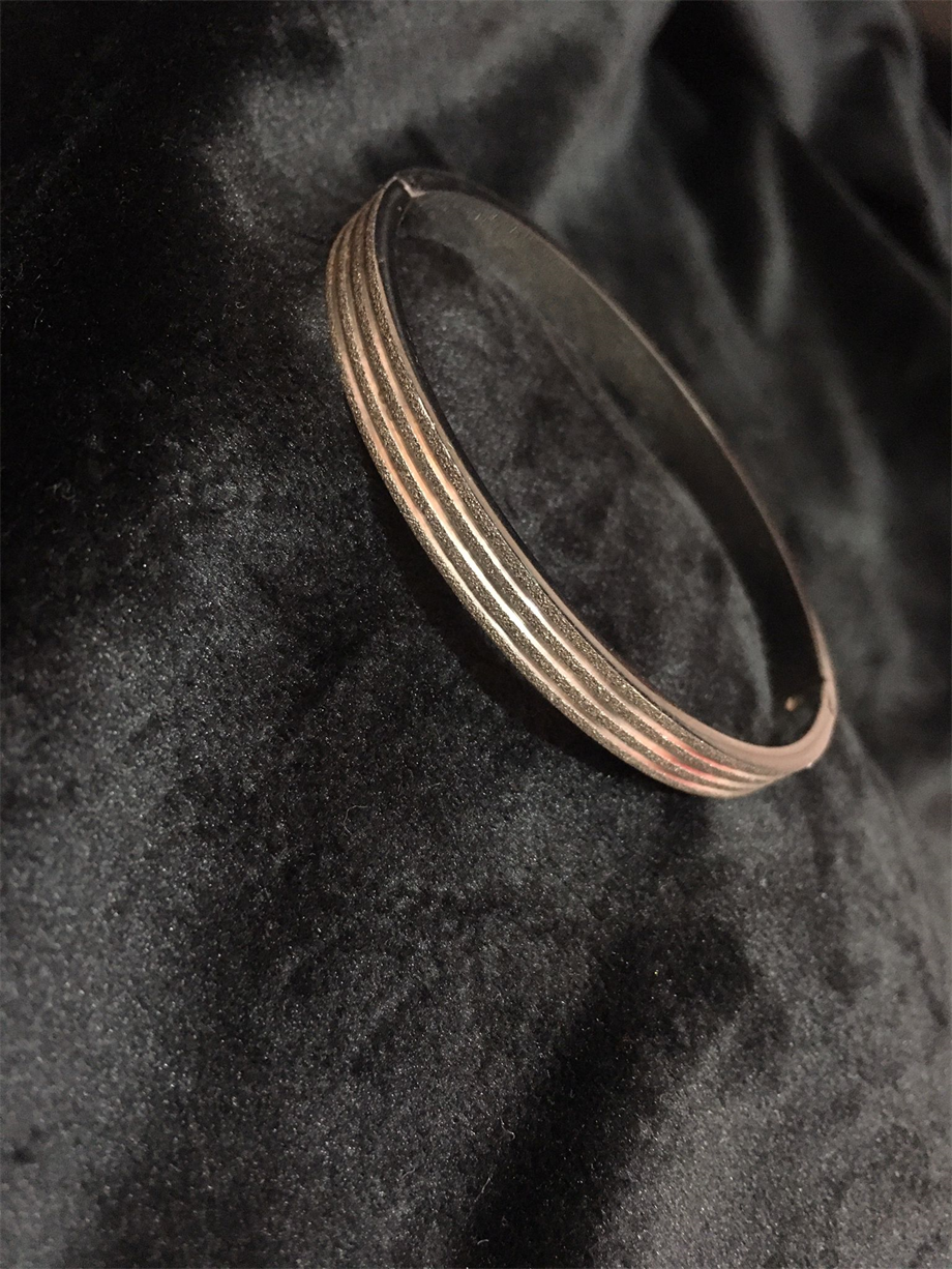 Kelepçe Model Bileklik