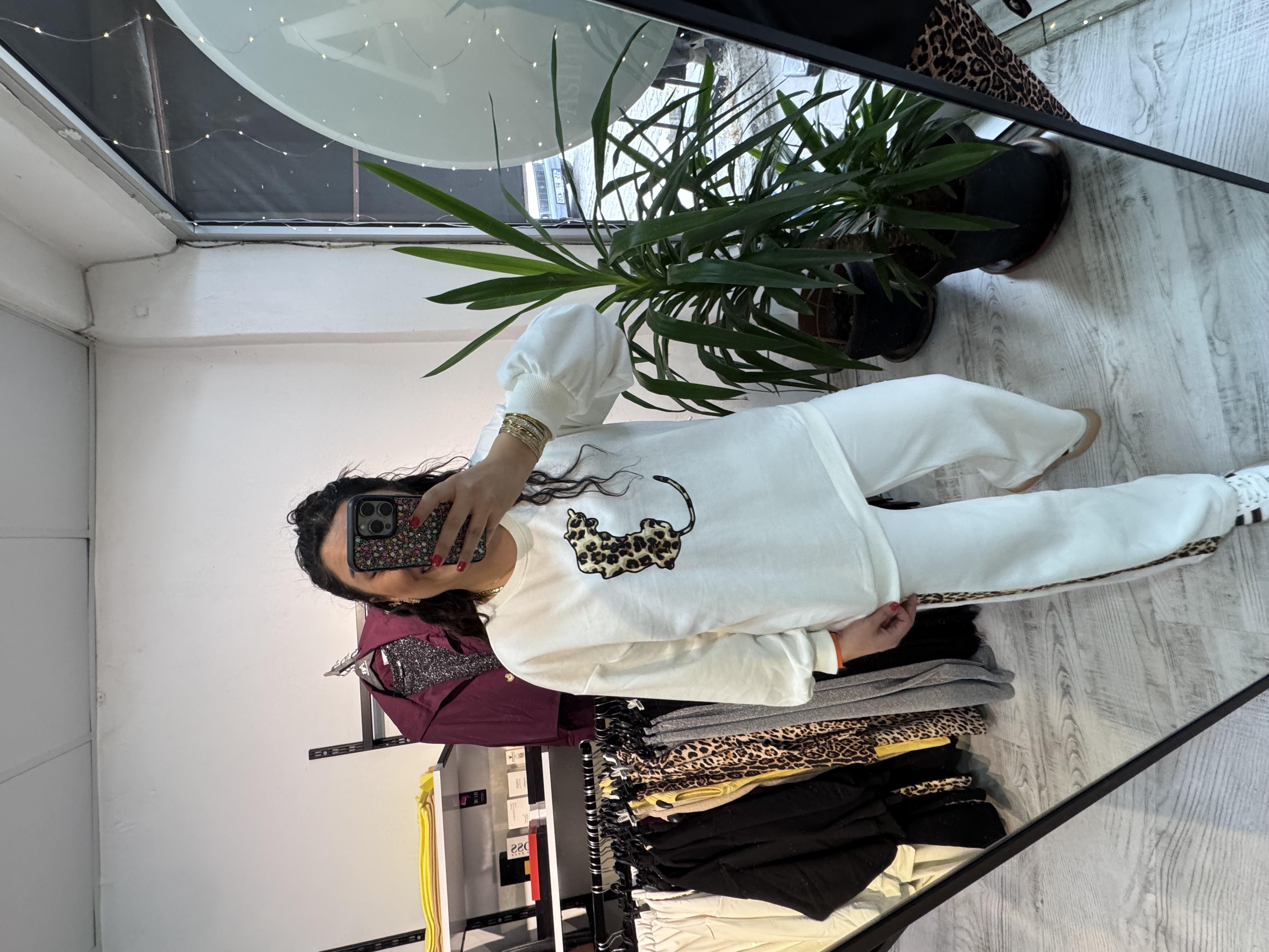 Leopar Detaylı Ekru Takım