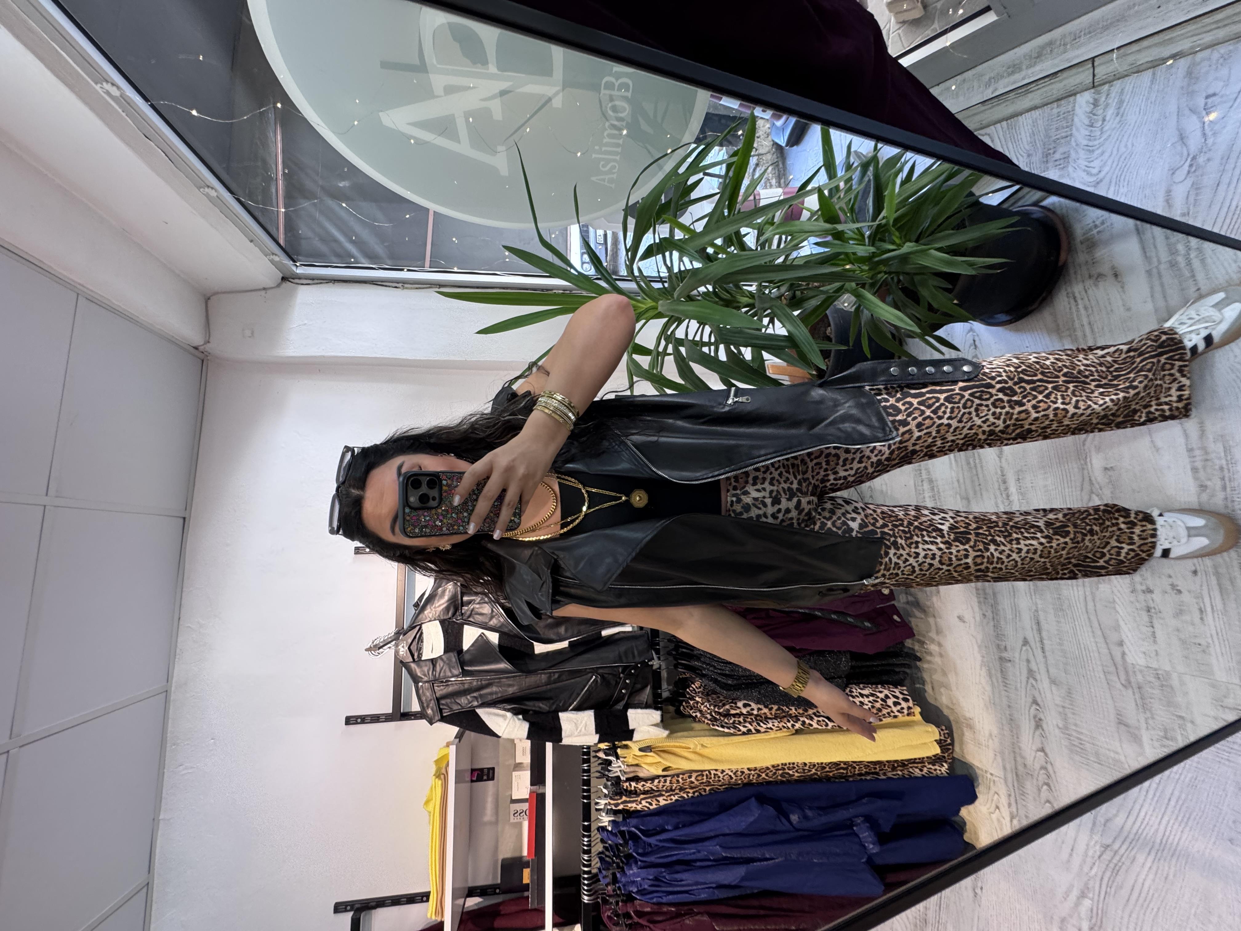 Marka Model Deri Yelek