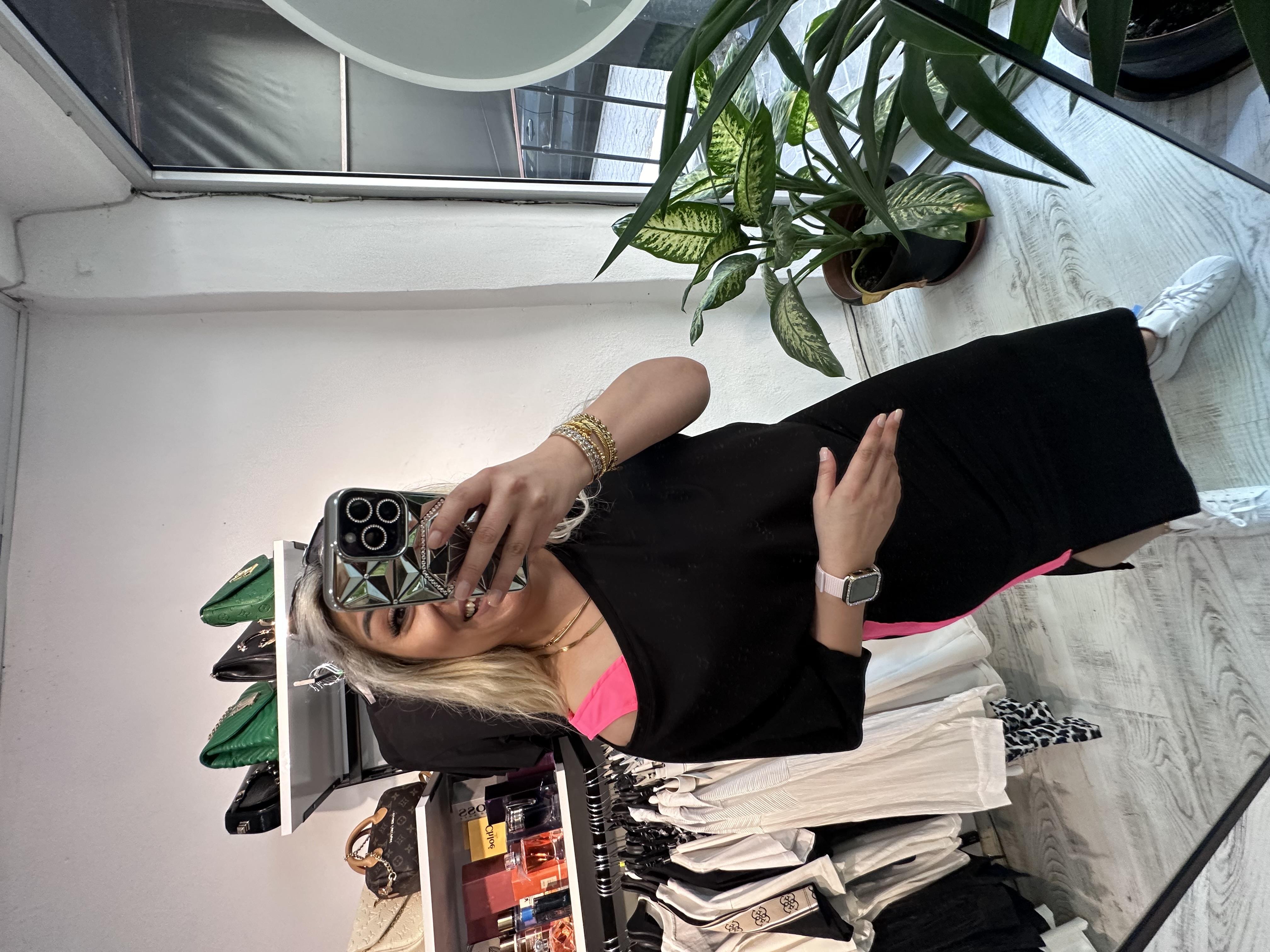 Neon Pembe Şerit Detaylı Etekli Takım