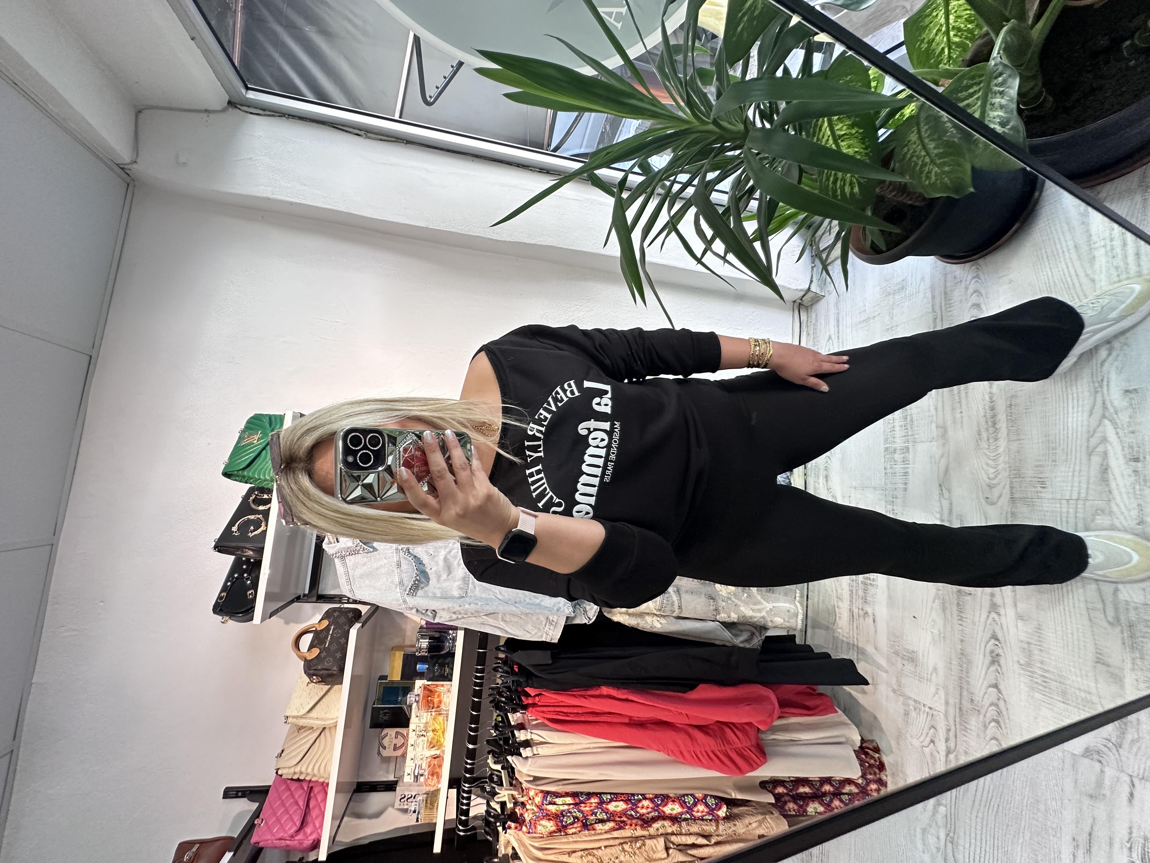 Siyah Baskılı Düşük Omuz Sweat