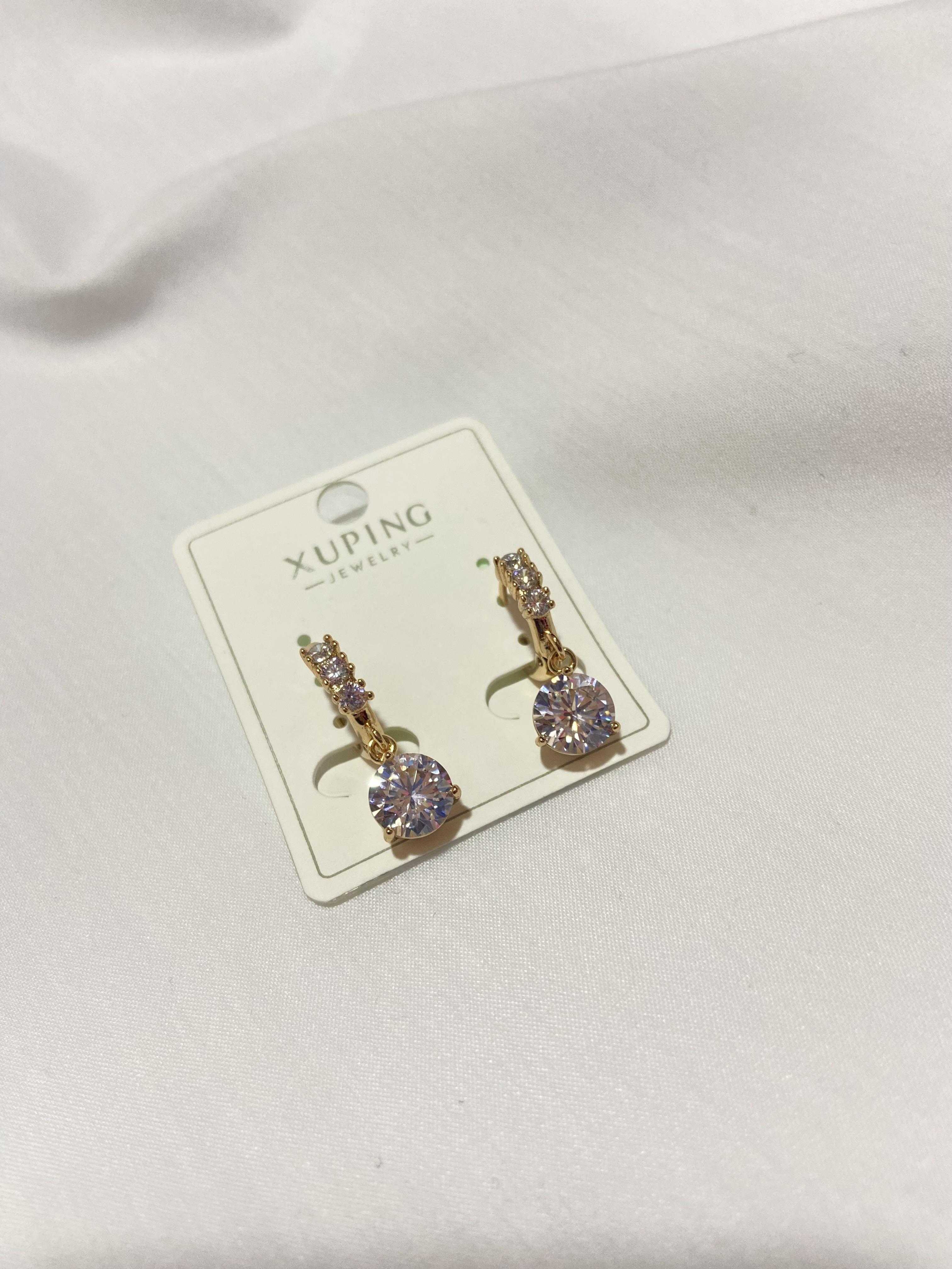 Taşlı Gold Çelik Küpe