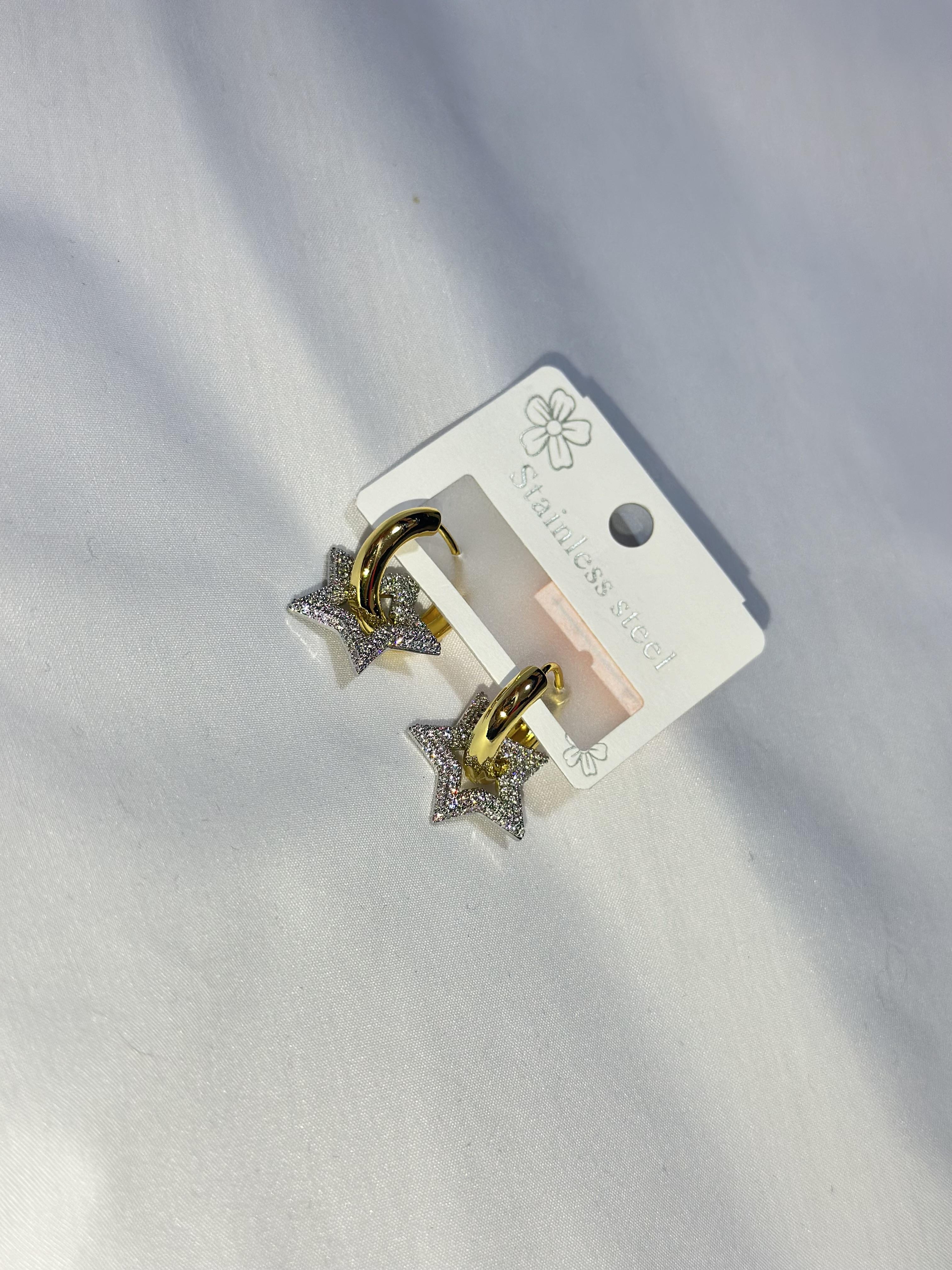 Taşlı Yıldızlı Çelik Gold Küpe
