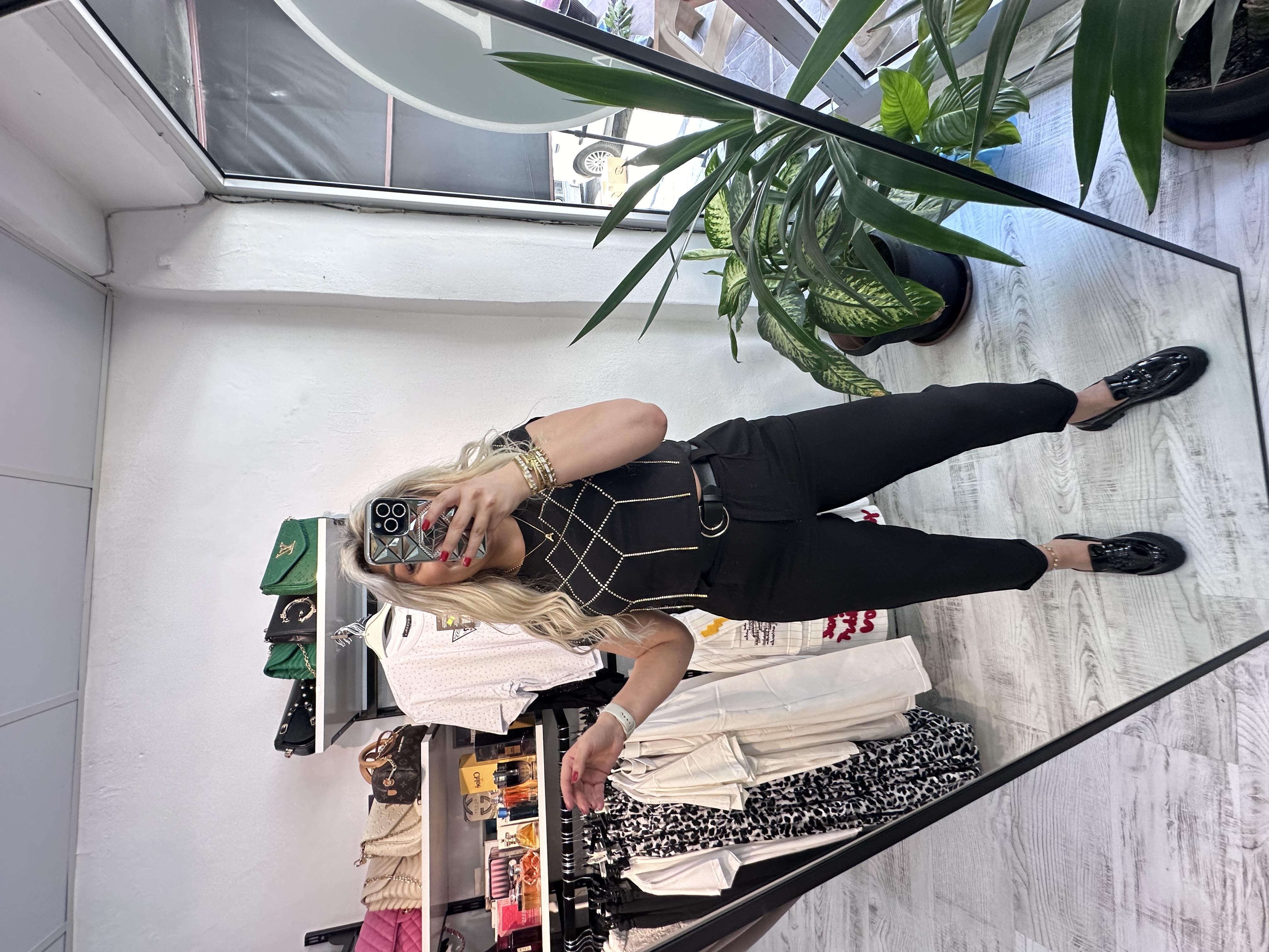 Tok Kumaş Kemerli Siyah Pantolon