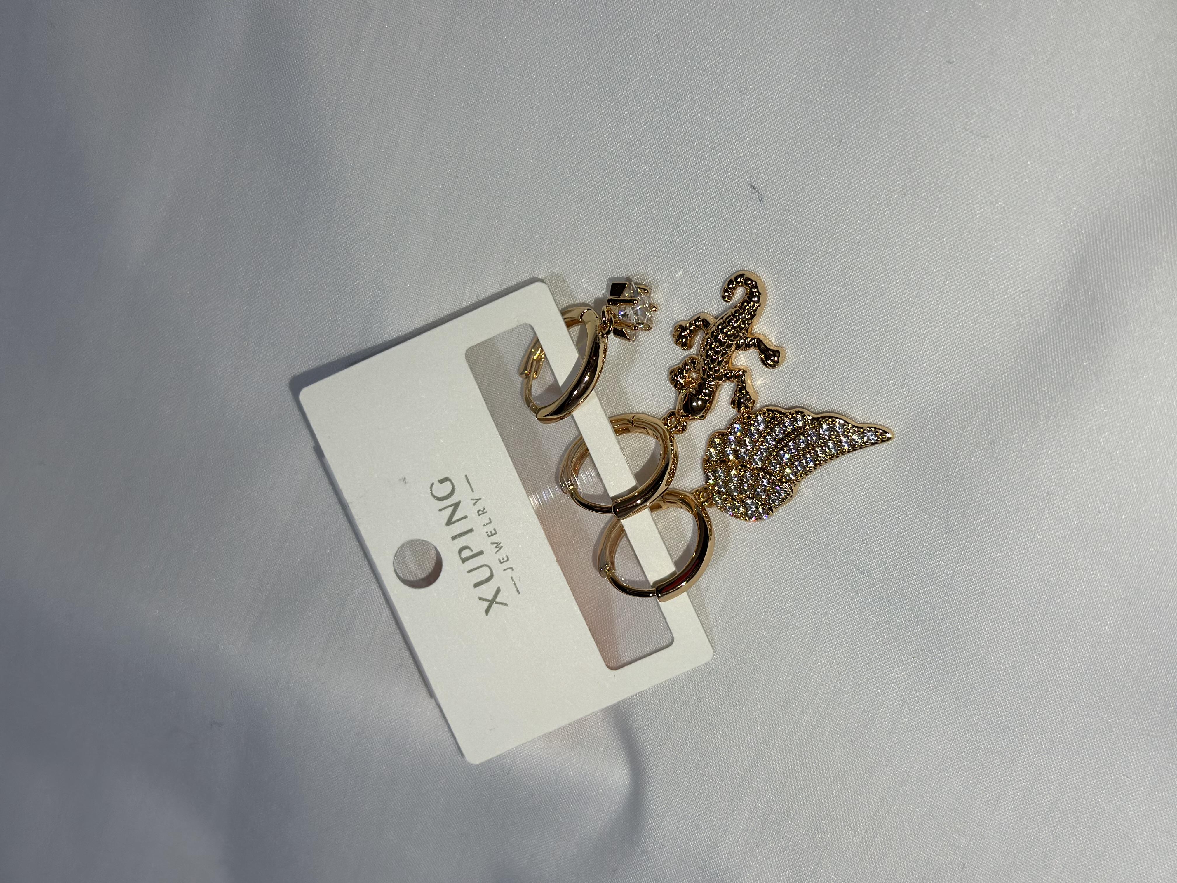 Üçlü Gold Taşlı Çelik Küpe