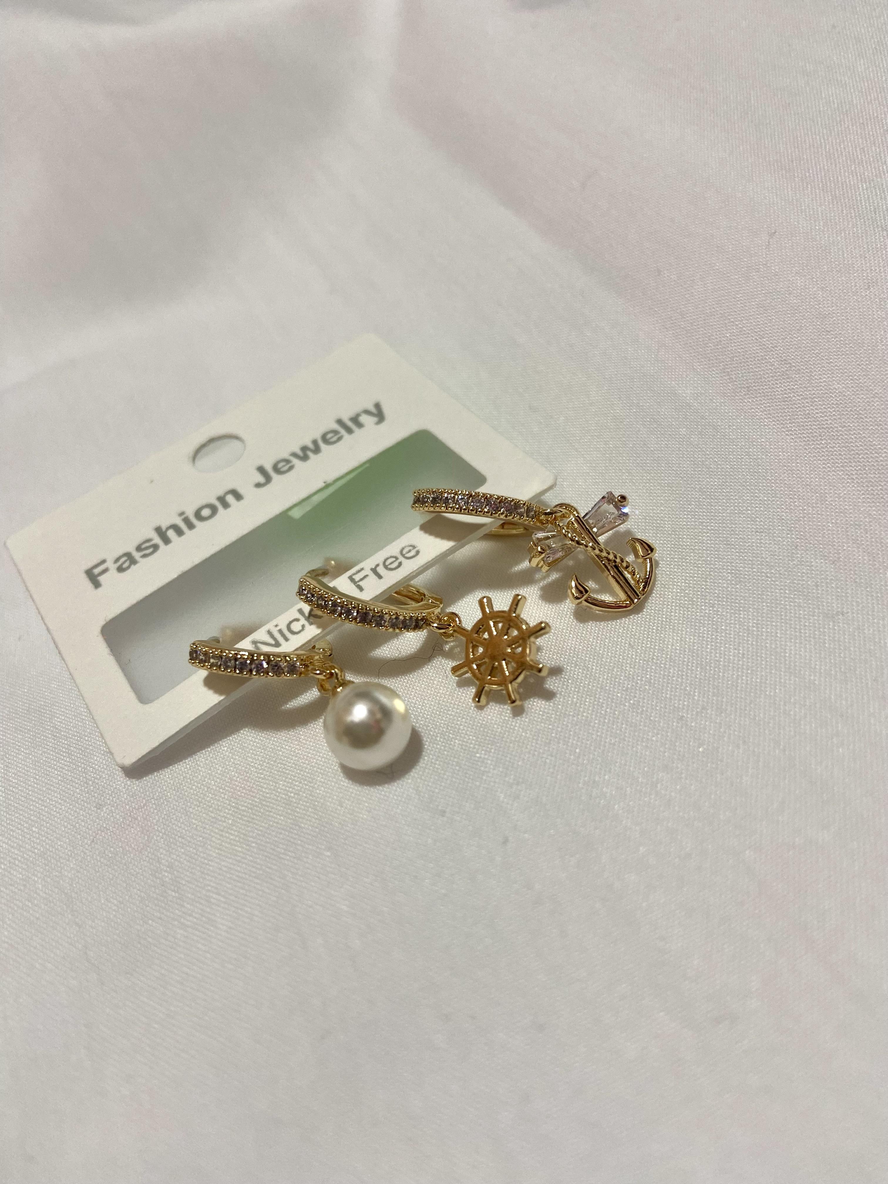 Üçlü Ucu İncili Çelik Gold Küpe