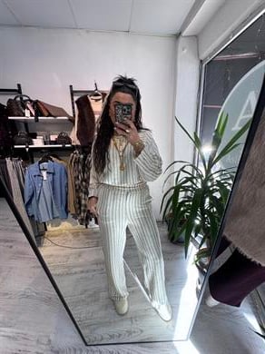 Premium Seri Çizgili Takım