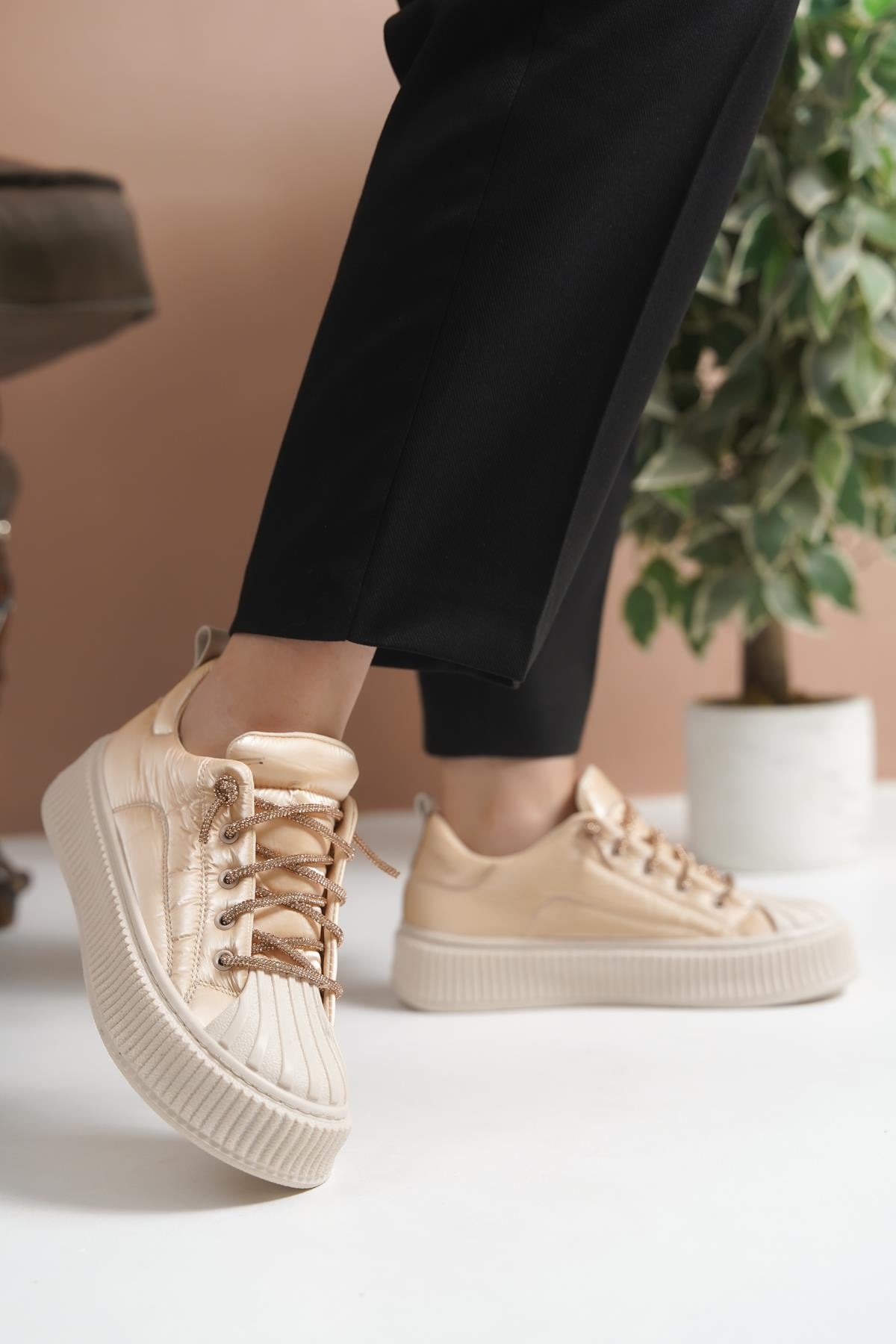 Eva Krem Bağcıklı Paraşüt Sneakers