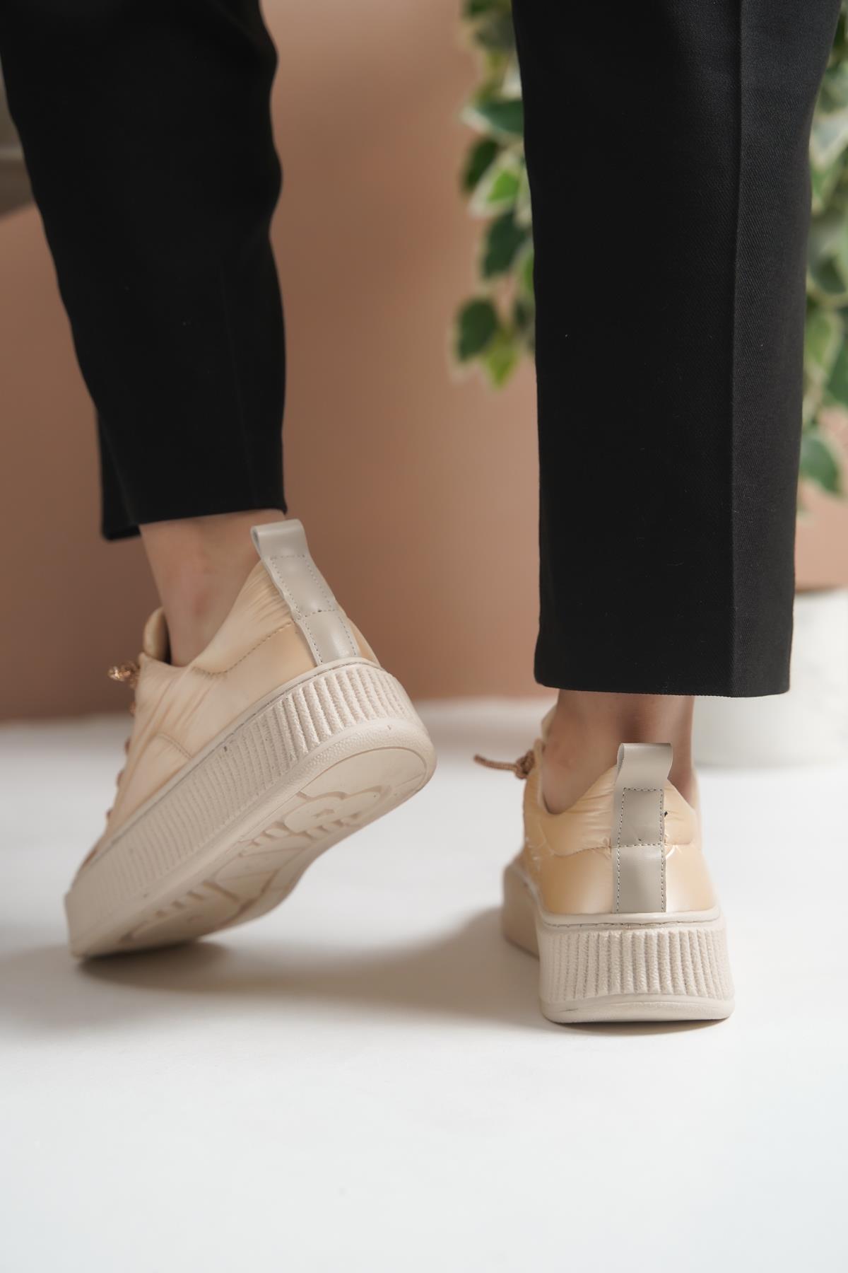 Eva Krem Bağcıklı Paraşüt Sneakers