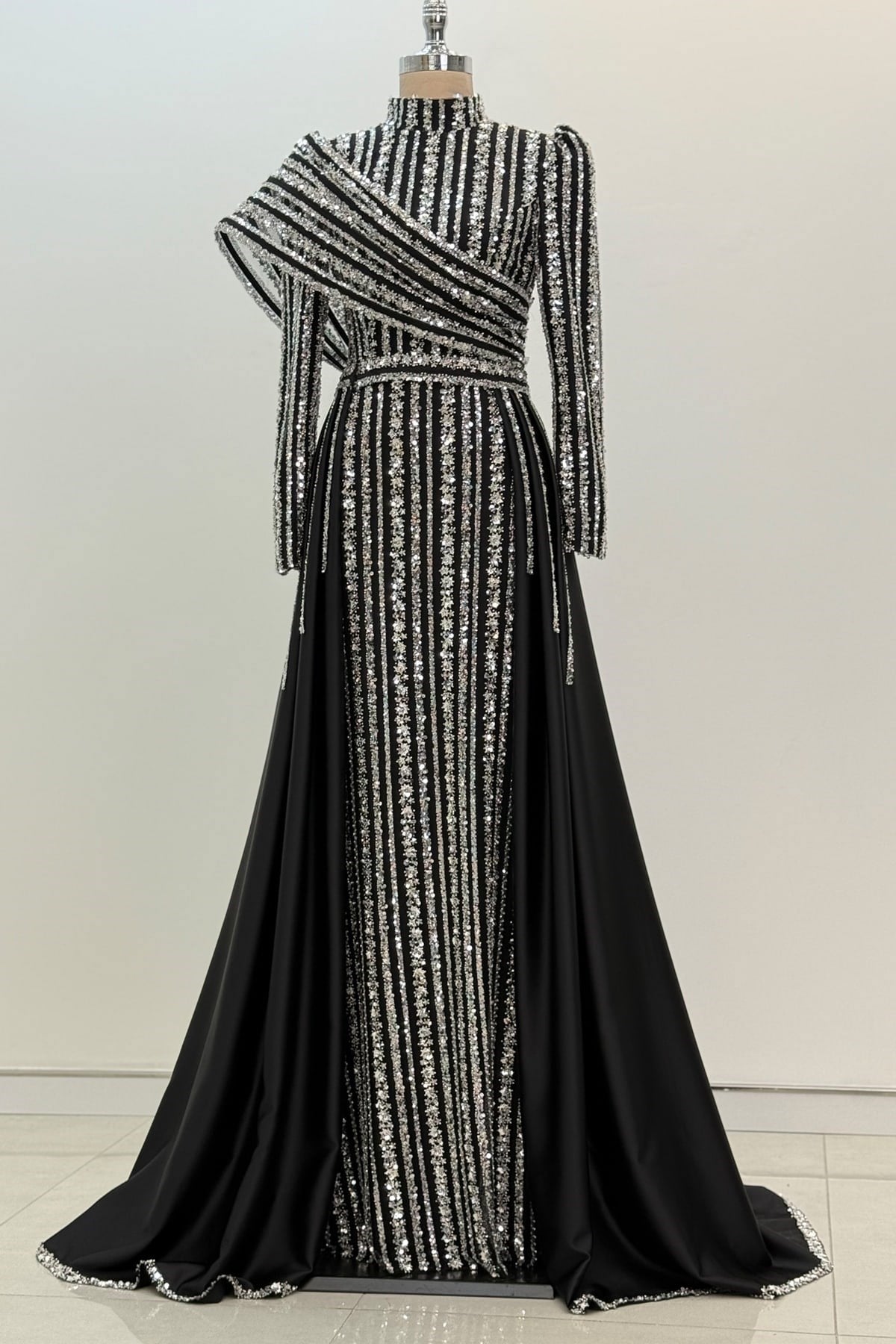 Elegance Tesettür Abiye Siyah Gümüş