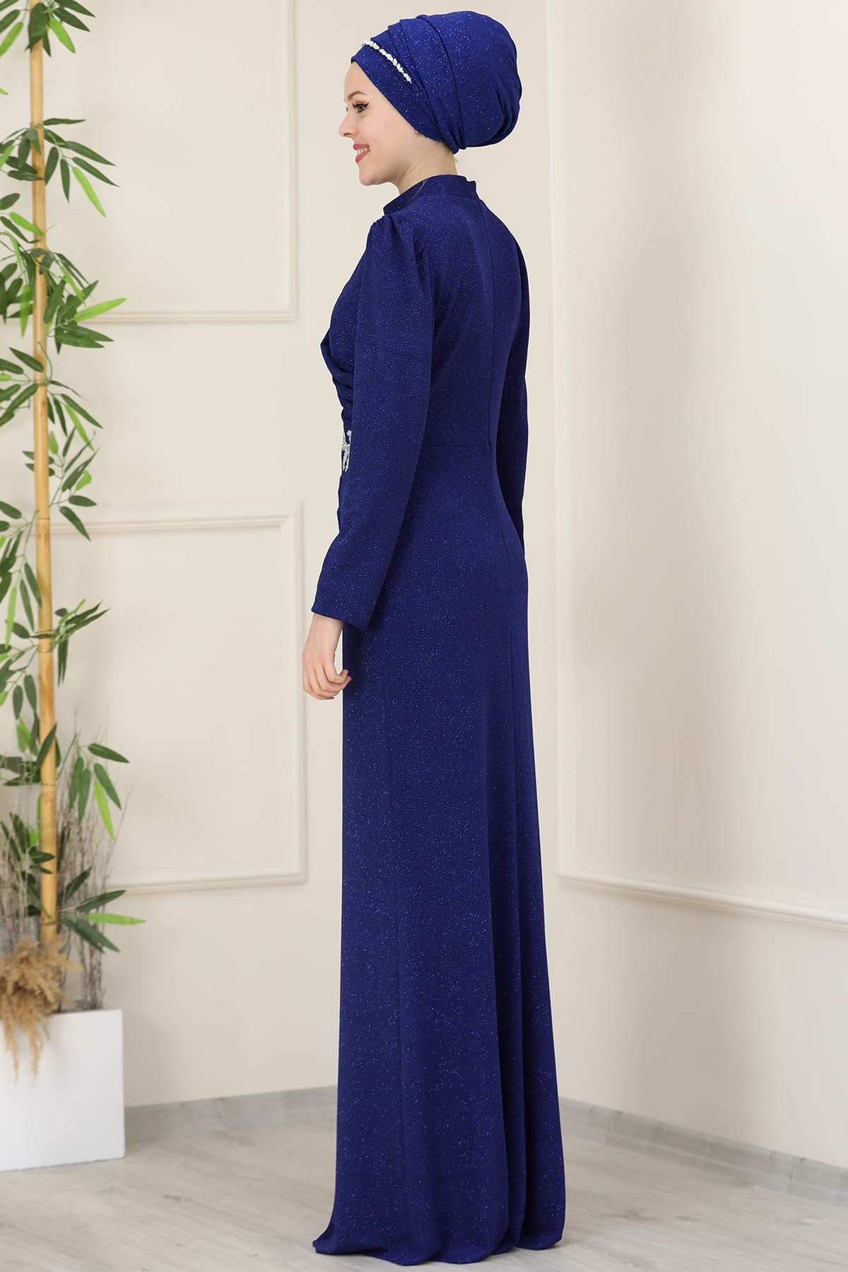 Masal Tesettür Abiye Saks