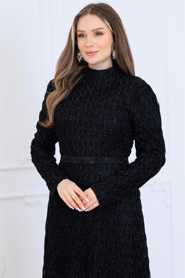 Lina Kuyruklu Dantel Tesettür Elbise Siyah