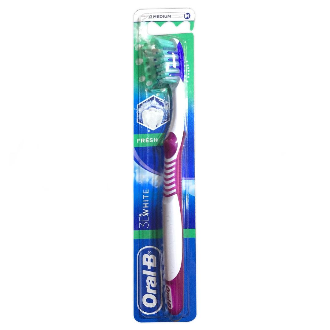 Oral-B Diş Fırçası 3 Boyutlu Beyazlık Ferah Nefes 40 Orta