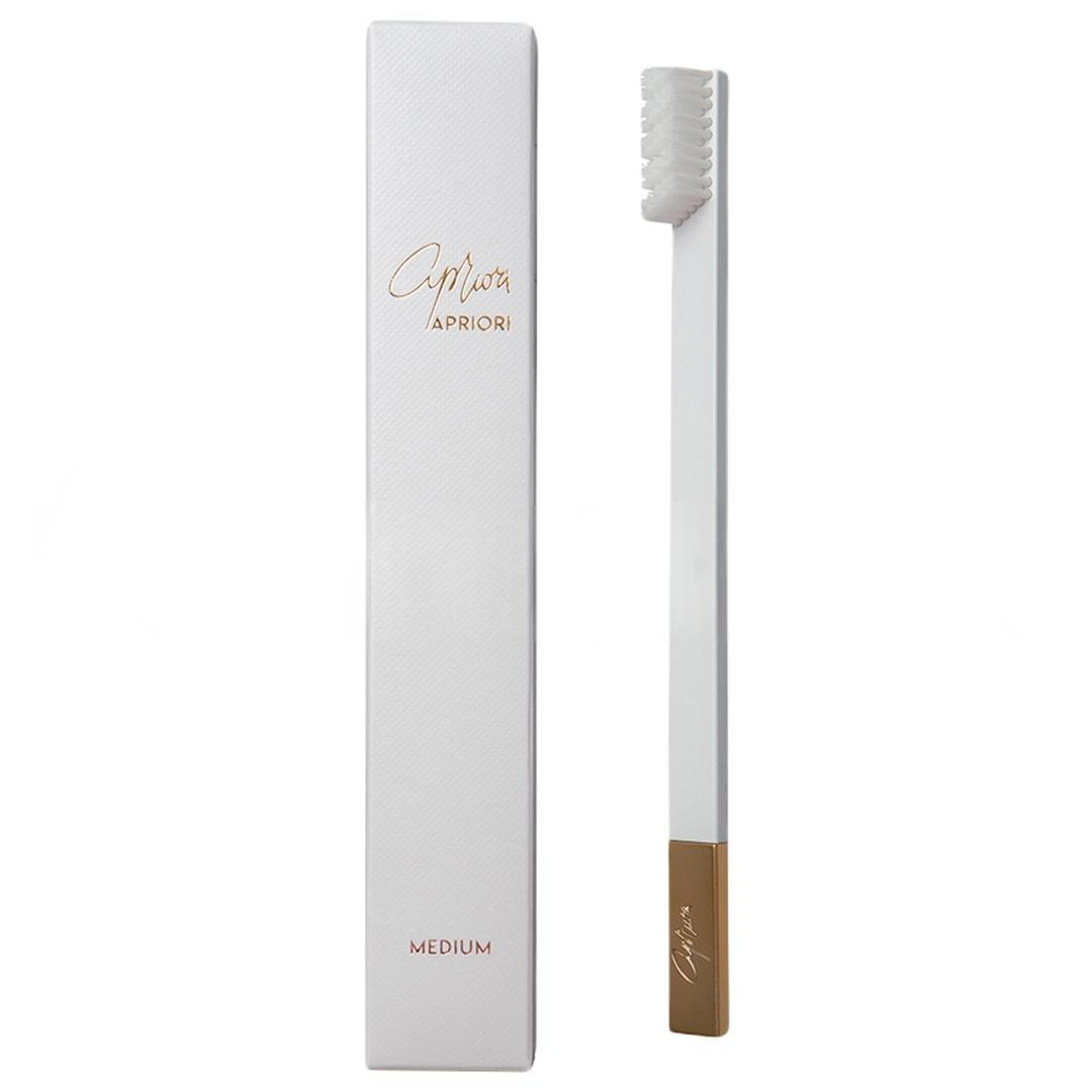 Slim By Apriori Beyaz Altın Orta Diş Fırçası