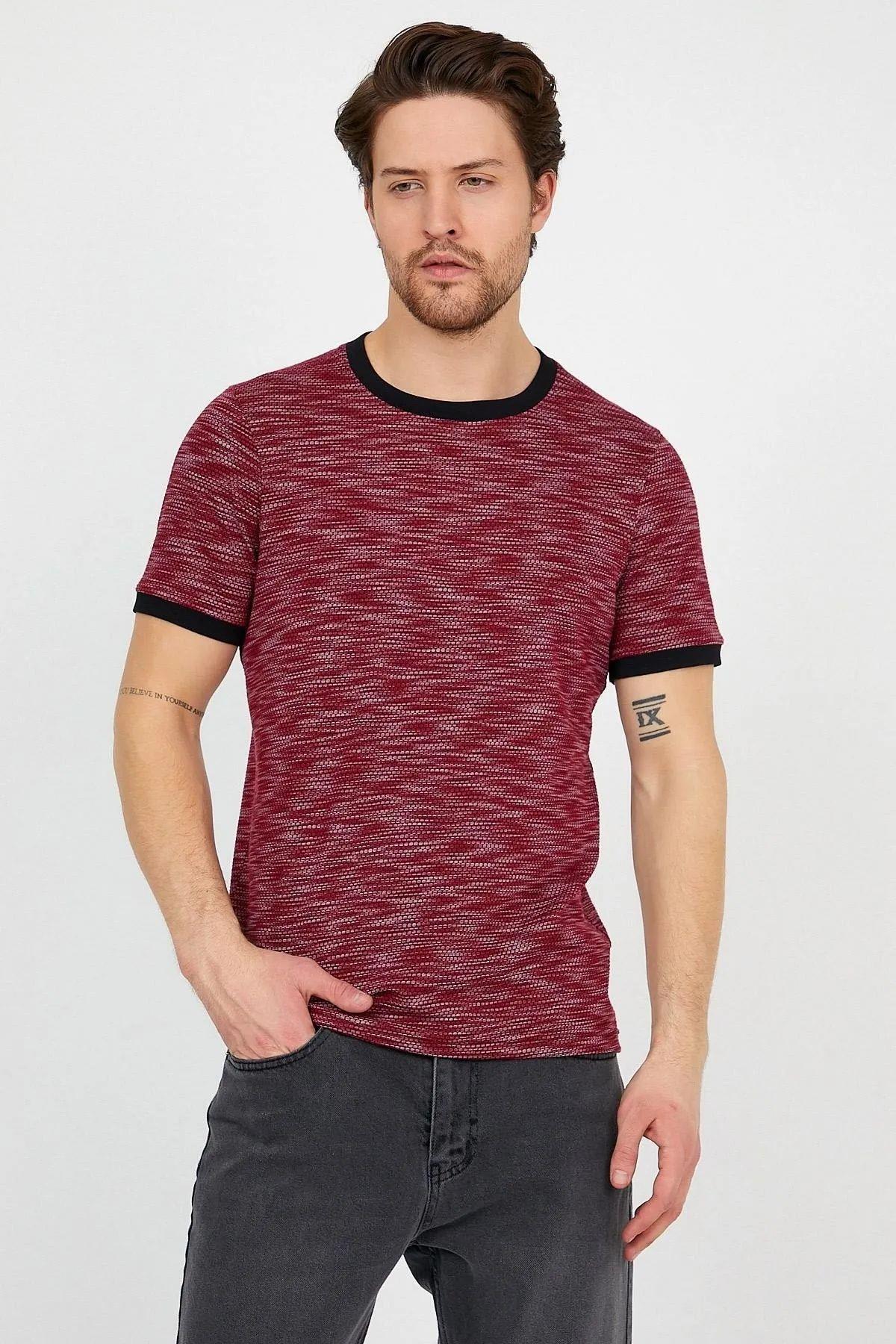 Erkek Petek Desenli Bisiklet Yaka  T Shirt