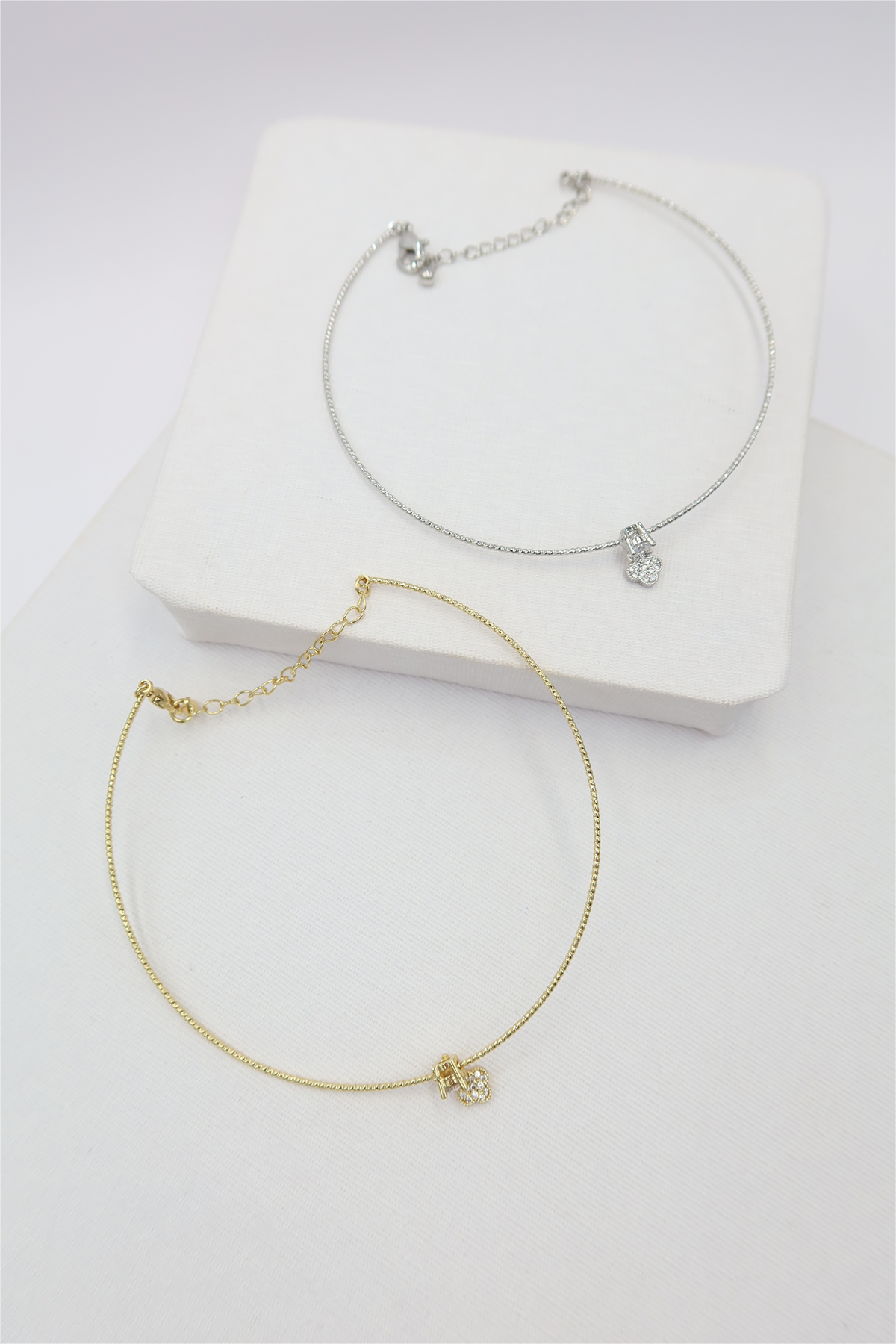 Charm Detaylı Çelik Misinalı Halhal