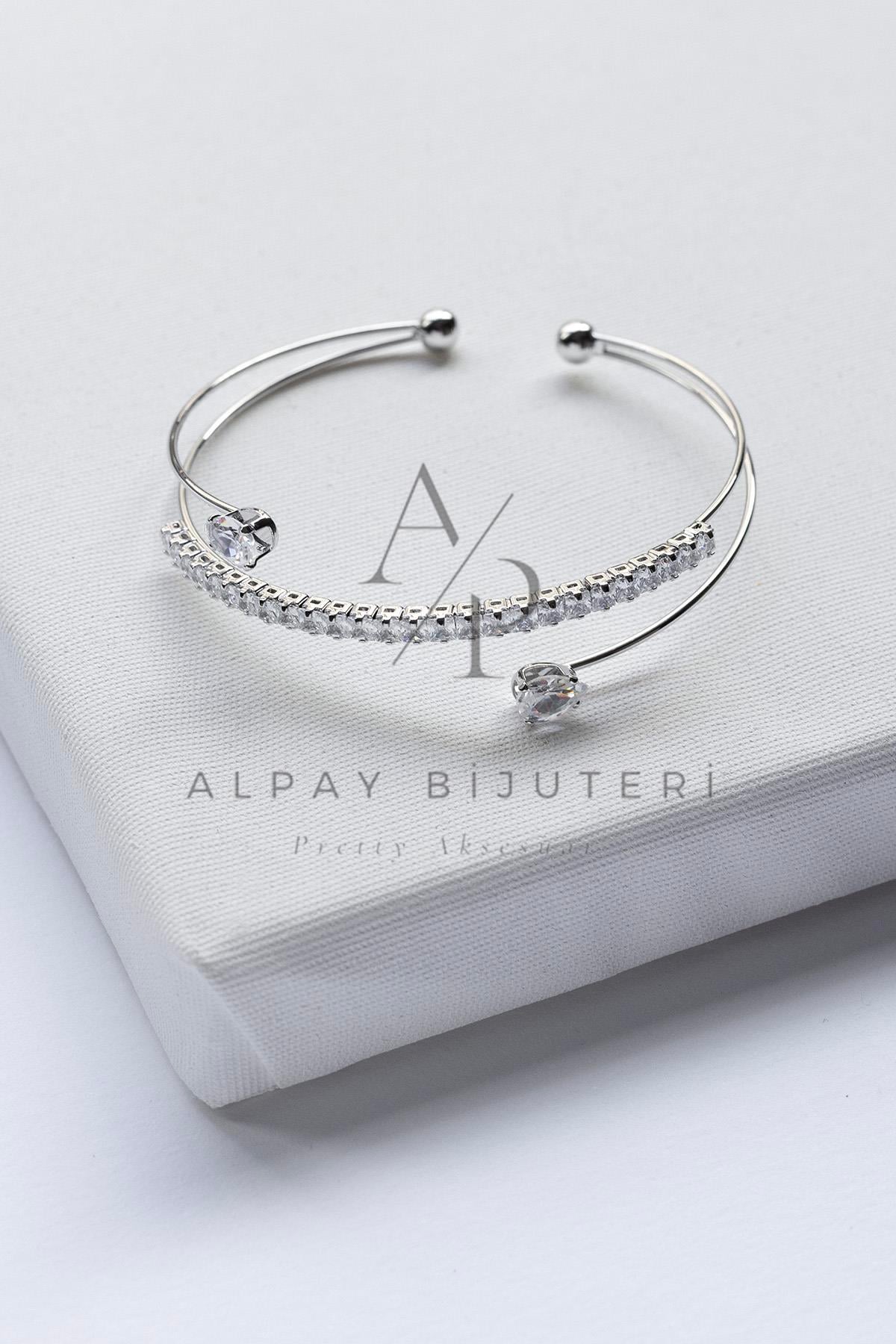 Şık Tasarım Kelepçe Bileklik