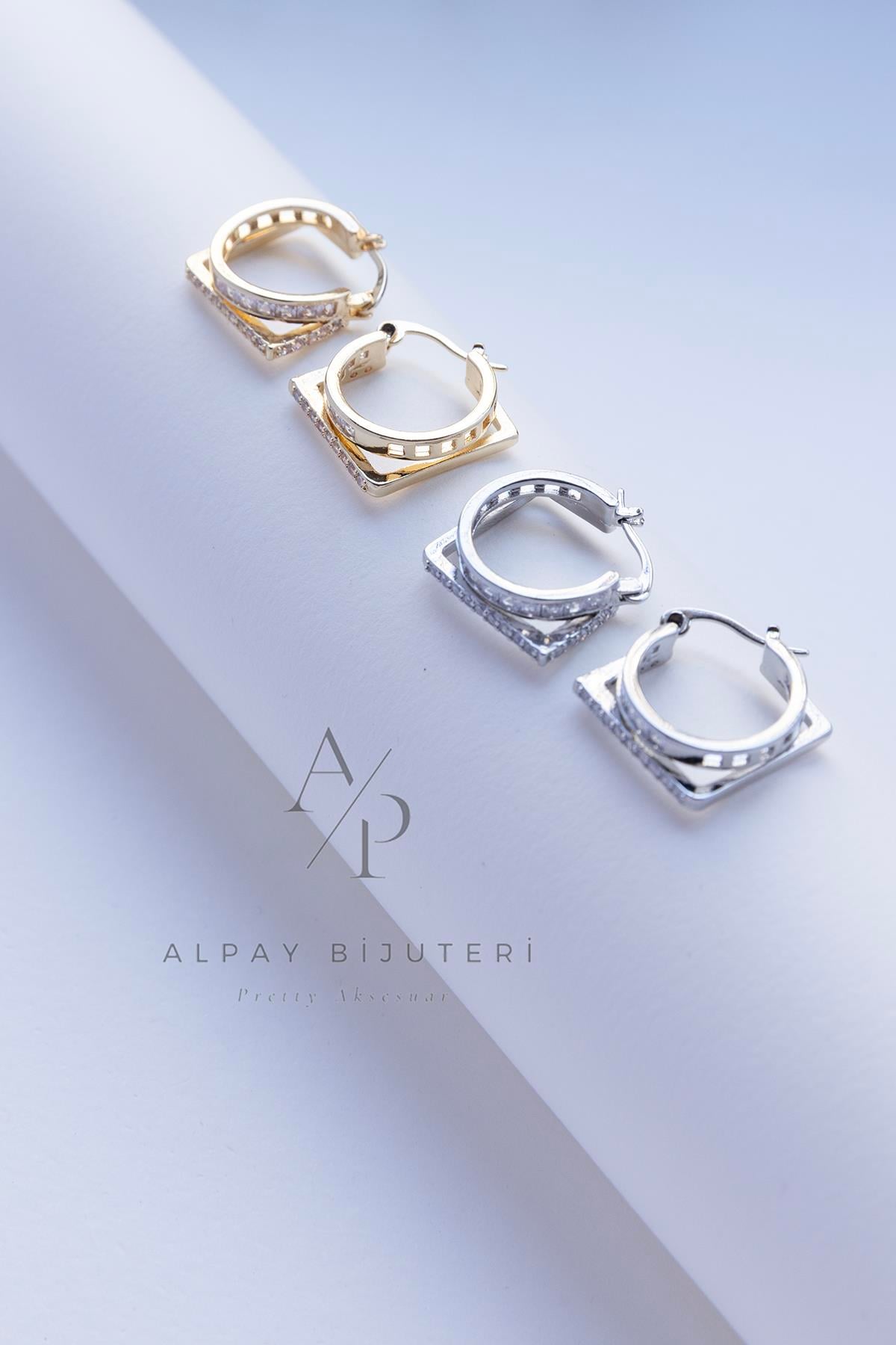 Zirkon Kare ve Halka Küpe