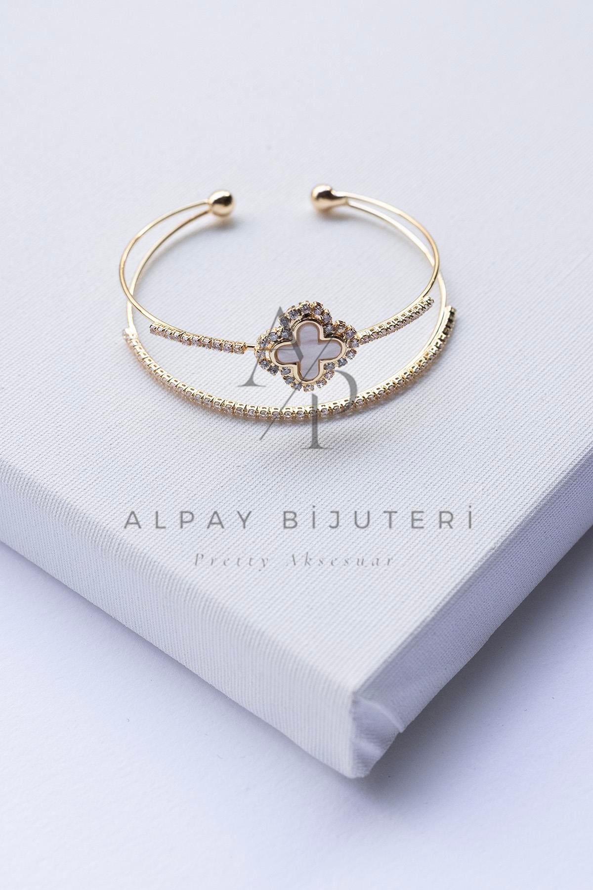 Şık Tasarım Kelepçe Bileklik