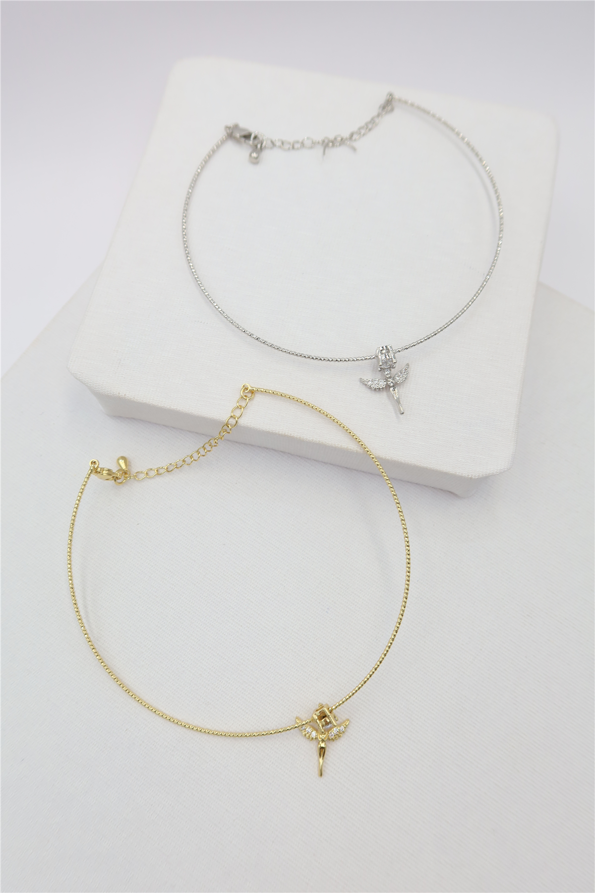 Charm Detaylı Çelik Misinalı Halhal