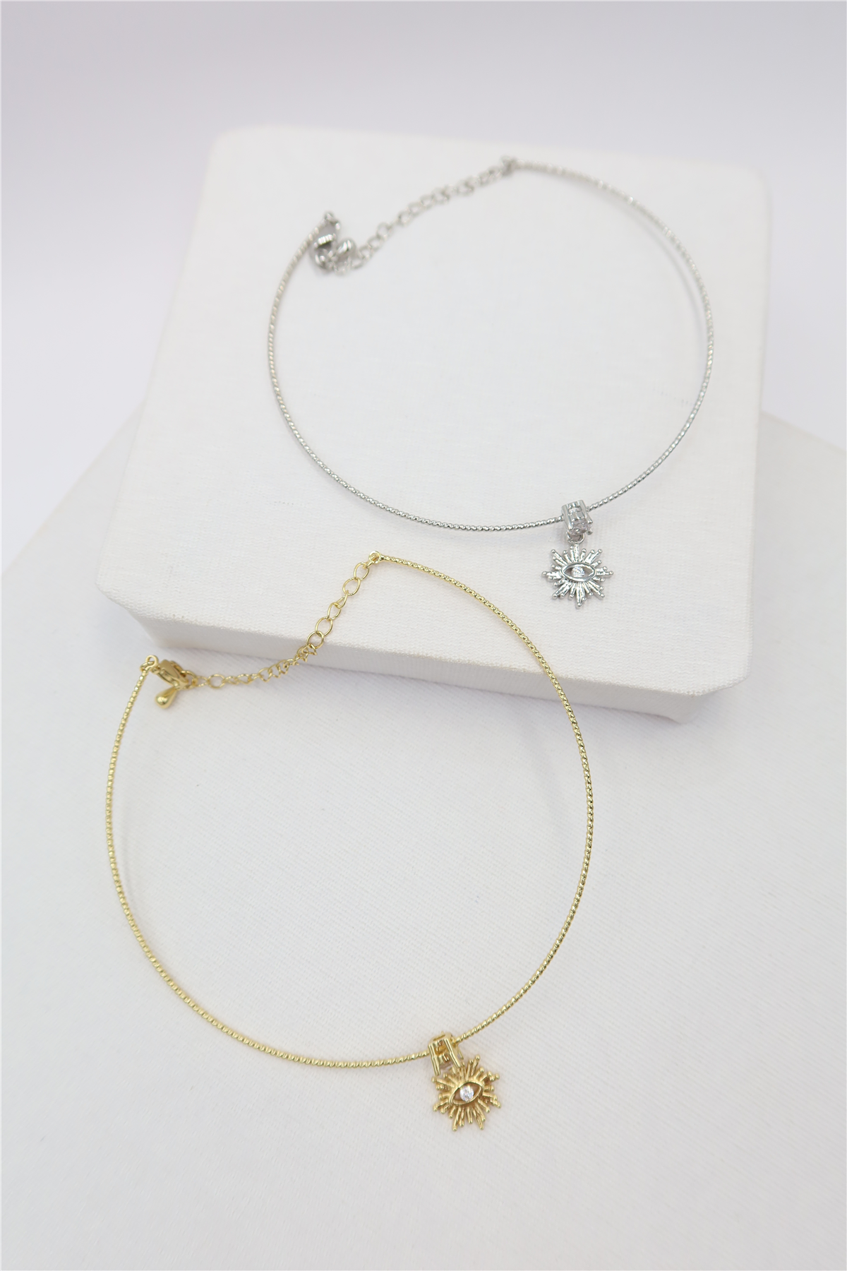 Charm Detaylı Çelik Misinalı Halhal