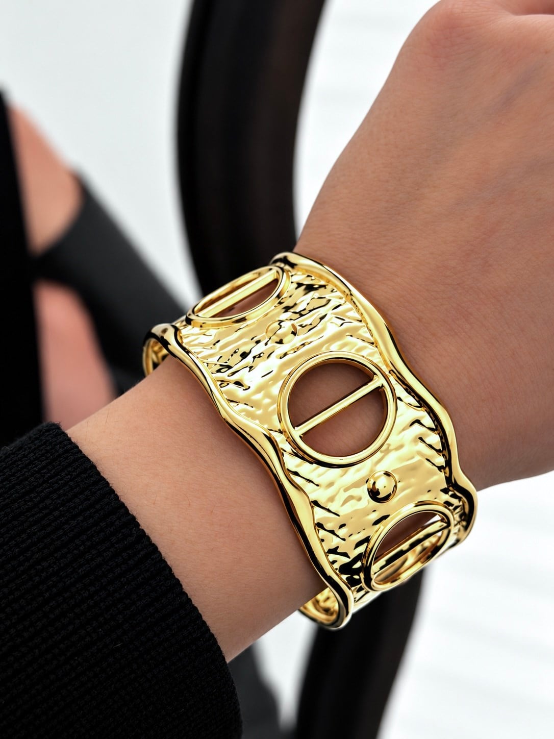 VIP Luxury Gold Kelepçe Bilezik