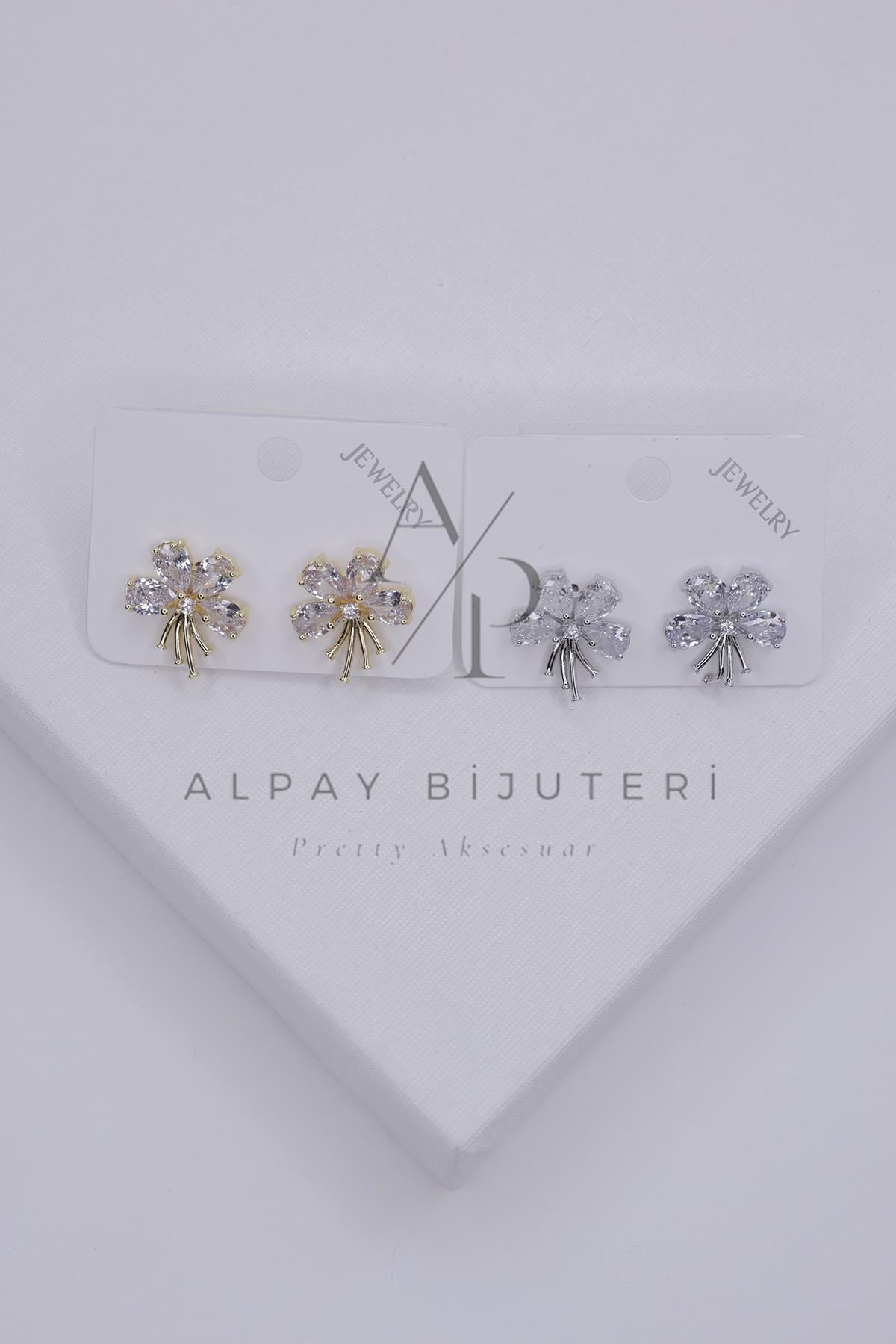 Zirkon Tasarım Küpe