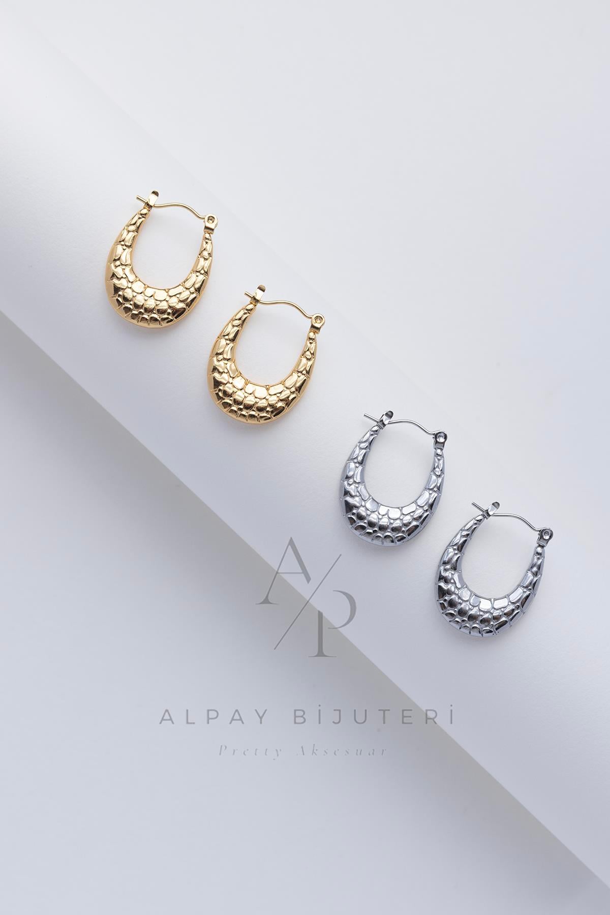 Dokulu Model Halka Çelik Küpe