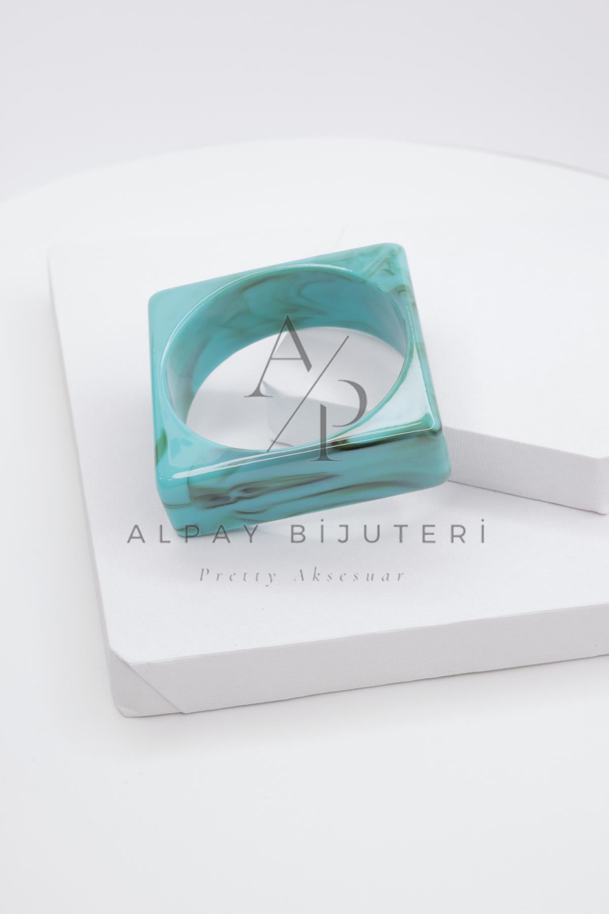 Şık Tasarım Bilezik