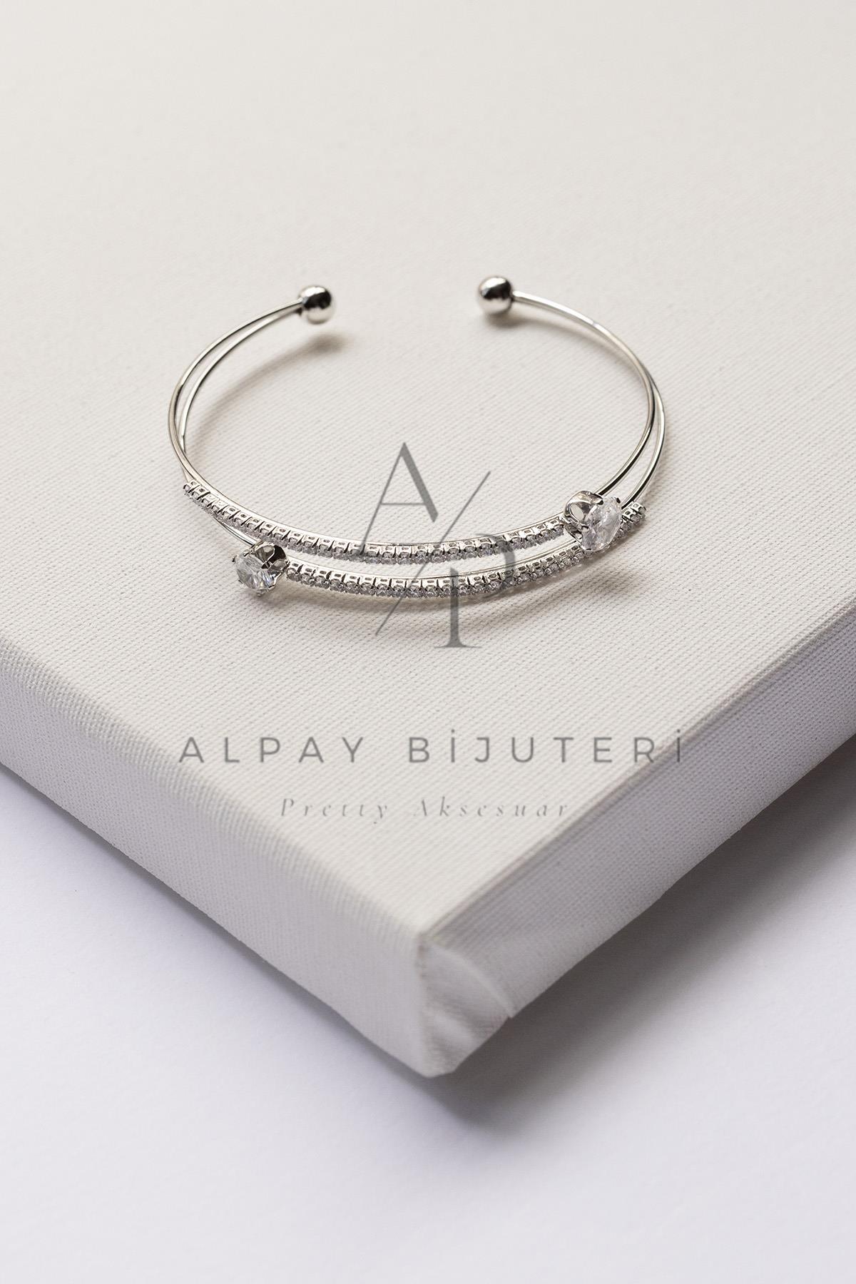 Şık Tasarım Kelepçe Bileklik