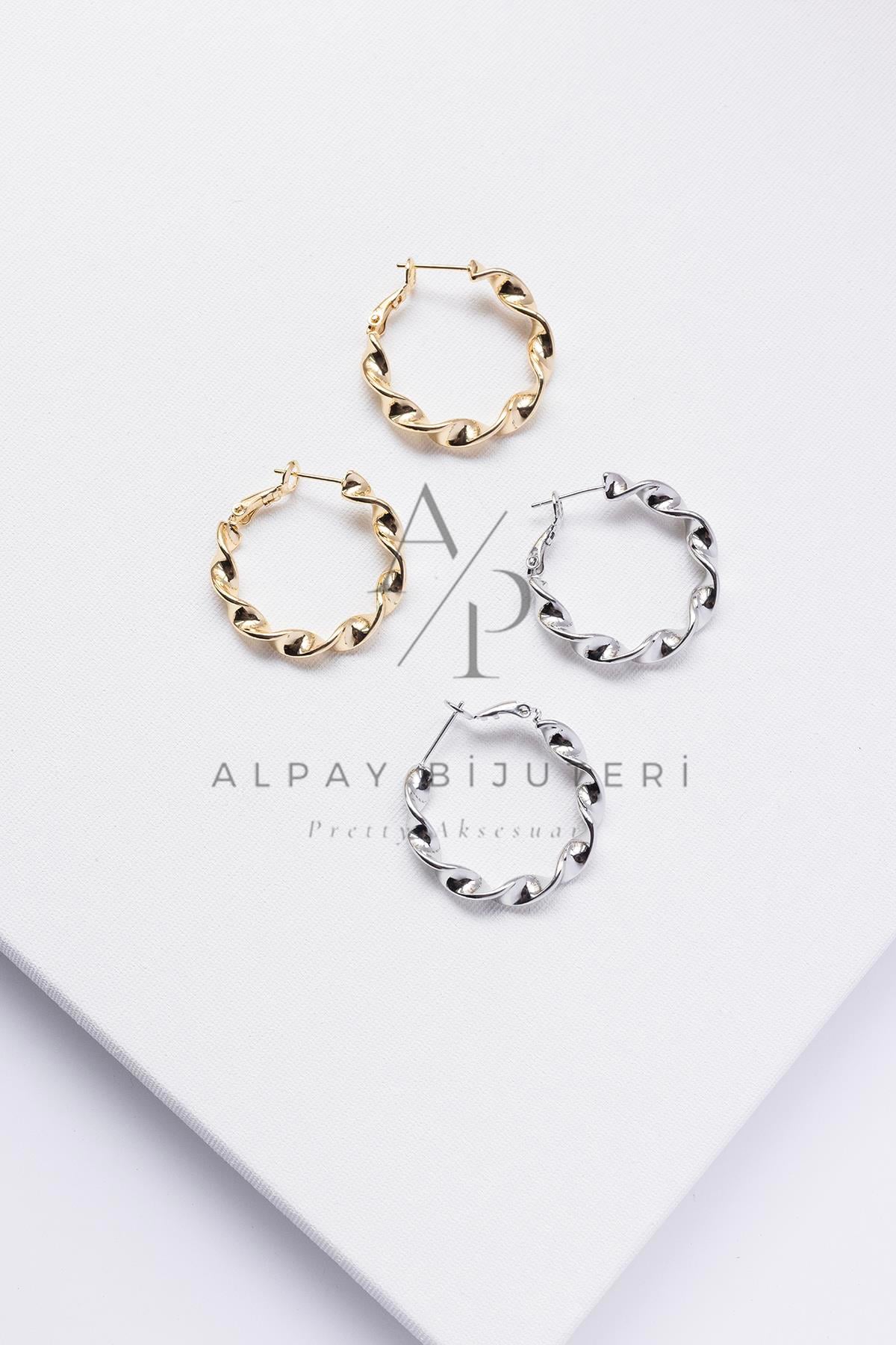 Şık Tasarım Halka Küpe