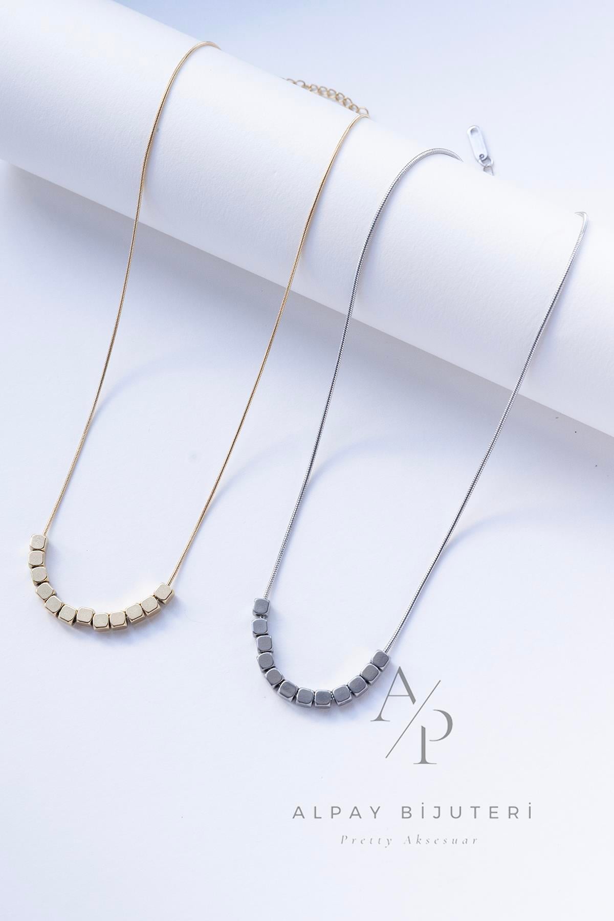 Taş Sıralama Çelik Kolye