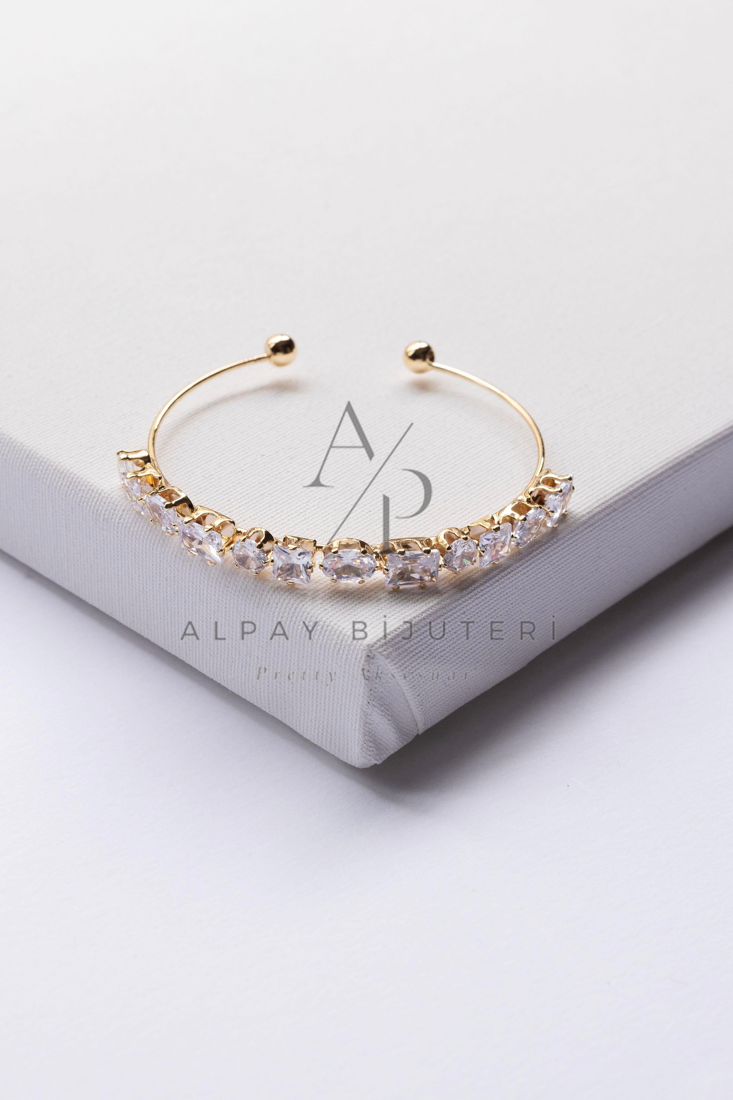 Şık Tasarım Kelepçe Bileklik