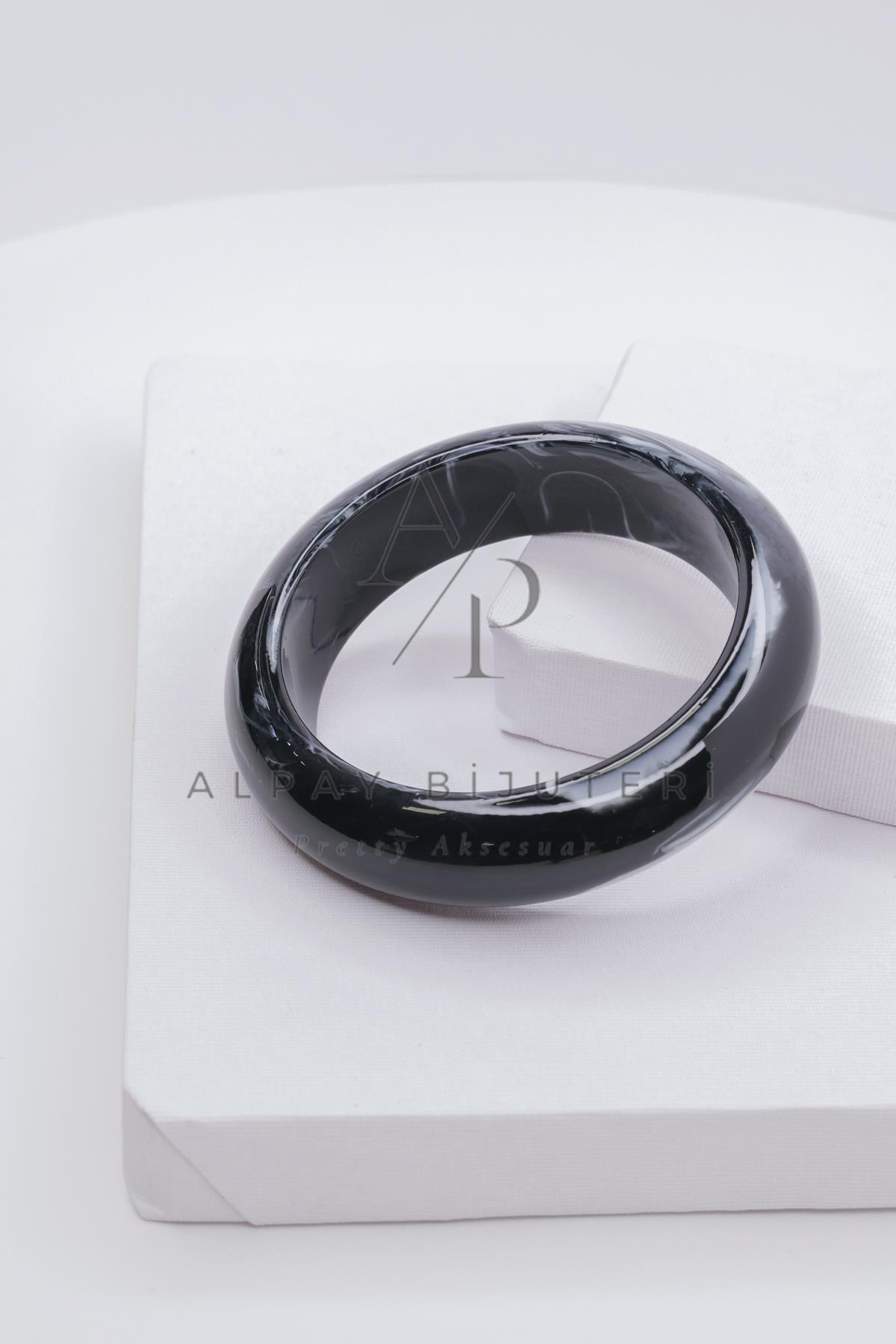 Şık Tasarım Bilezik