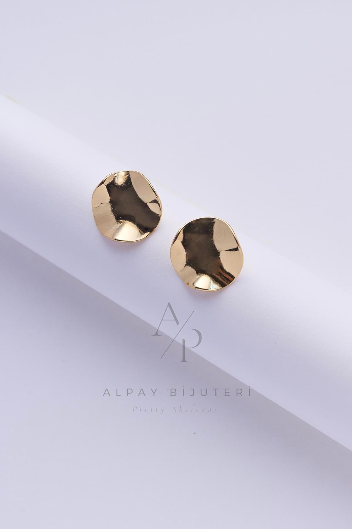 Dalgalı Yuvarlak Çelik Küpe