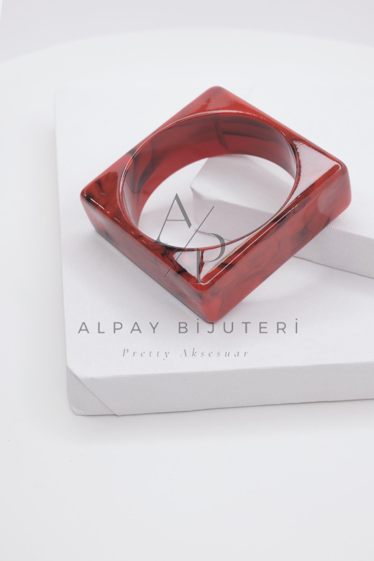 Şık Tasarım Bilezik