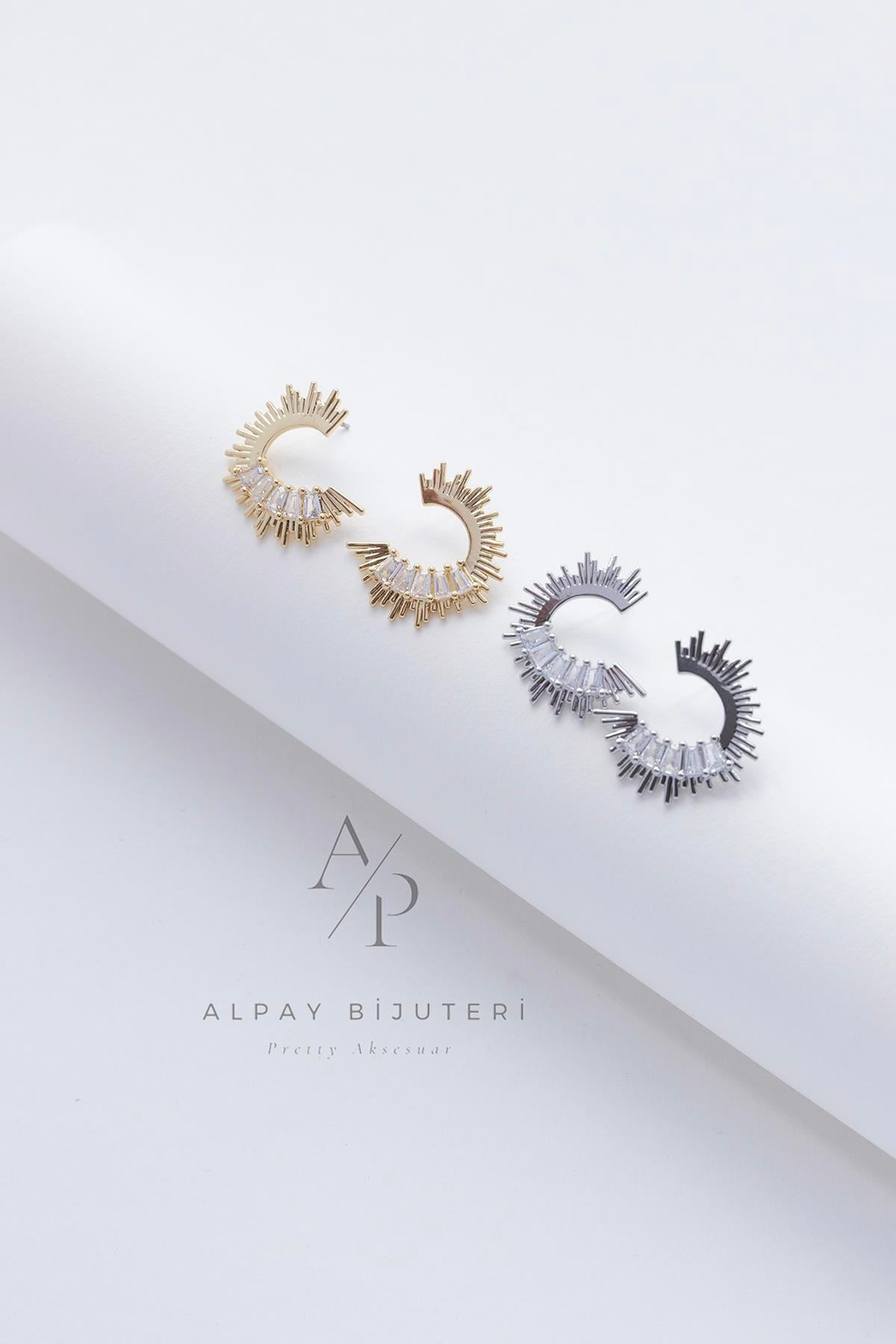 Zirkon Yarım Güneş Küpe