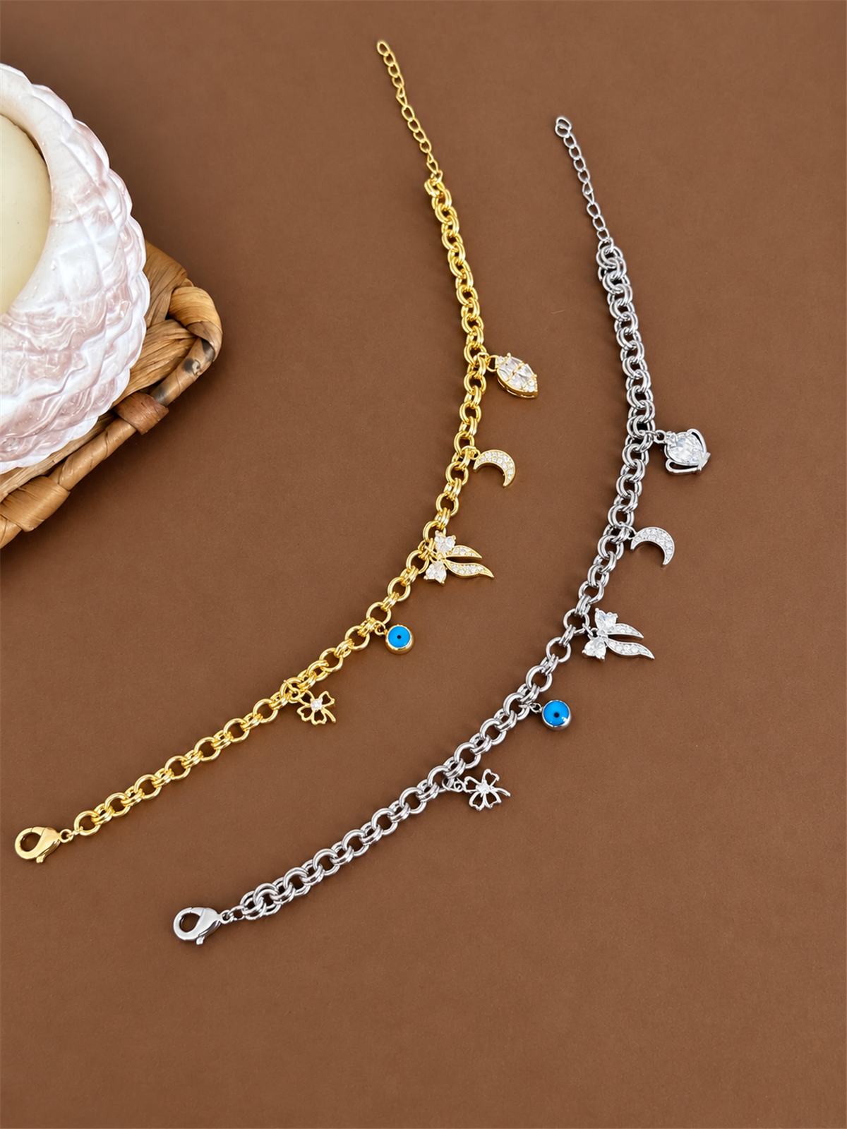 Çelik Charm Bileklik