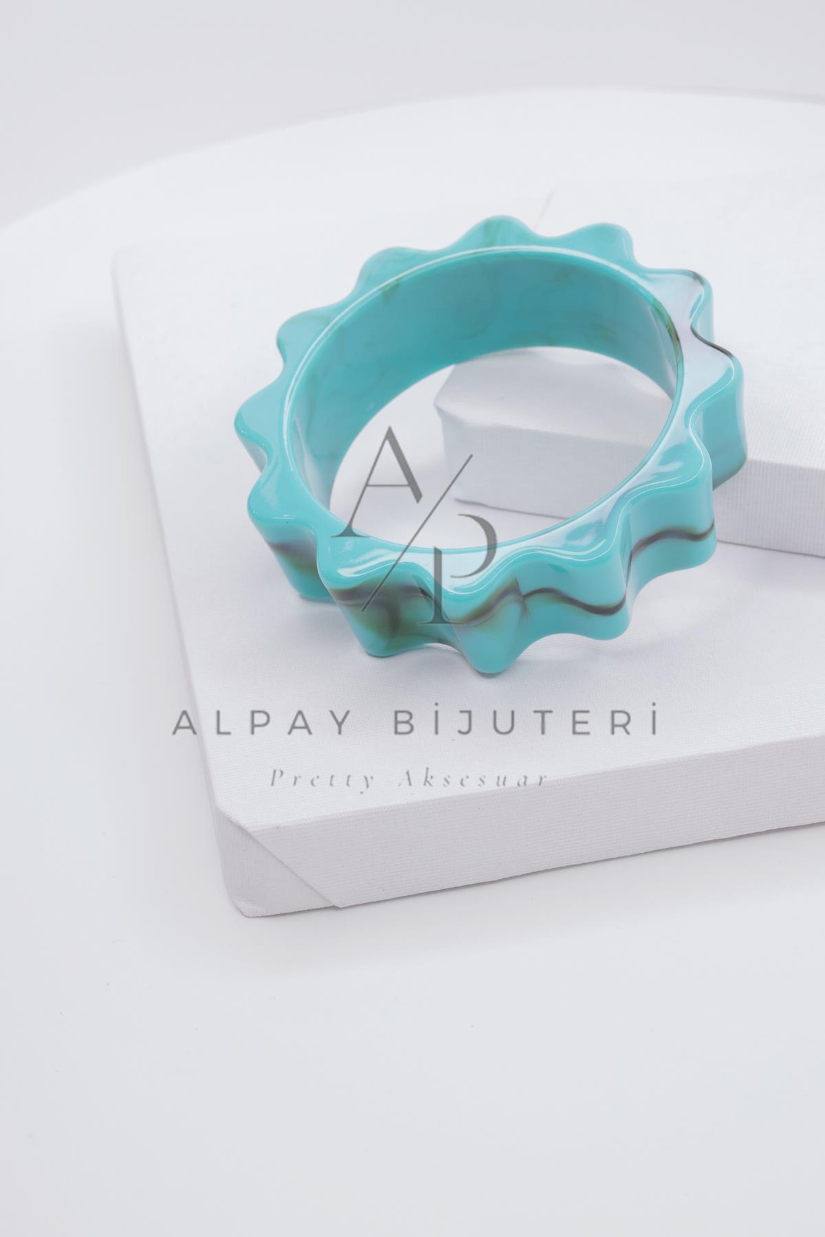 Şık Tasarım Bilezik