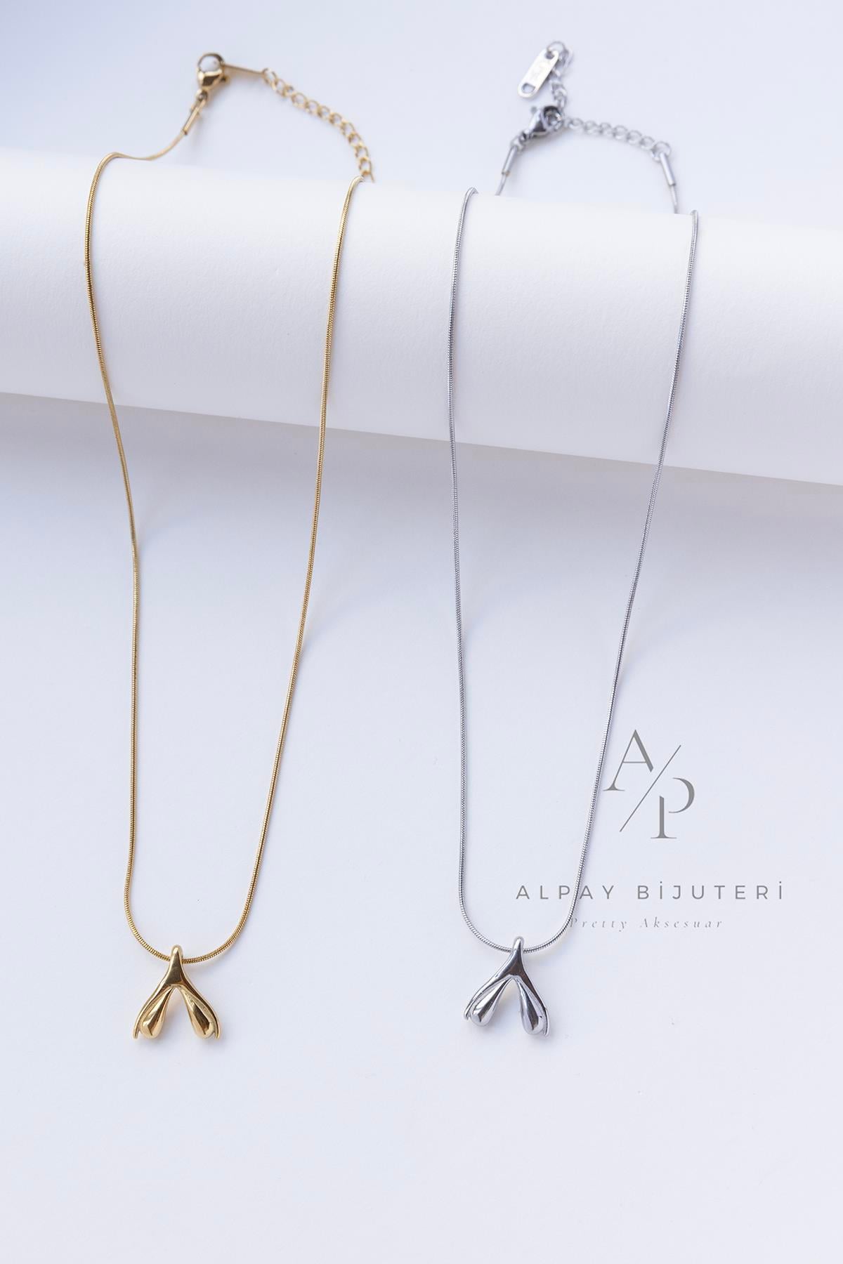 Sembol Detay Çelik Kolye