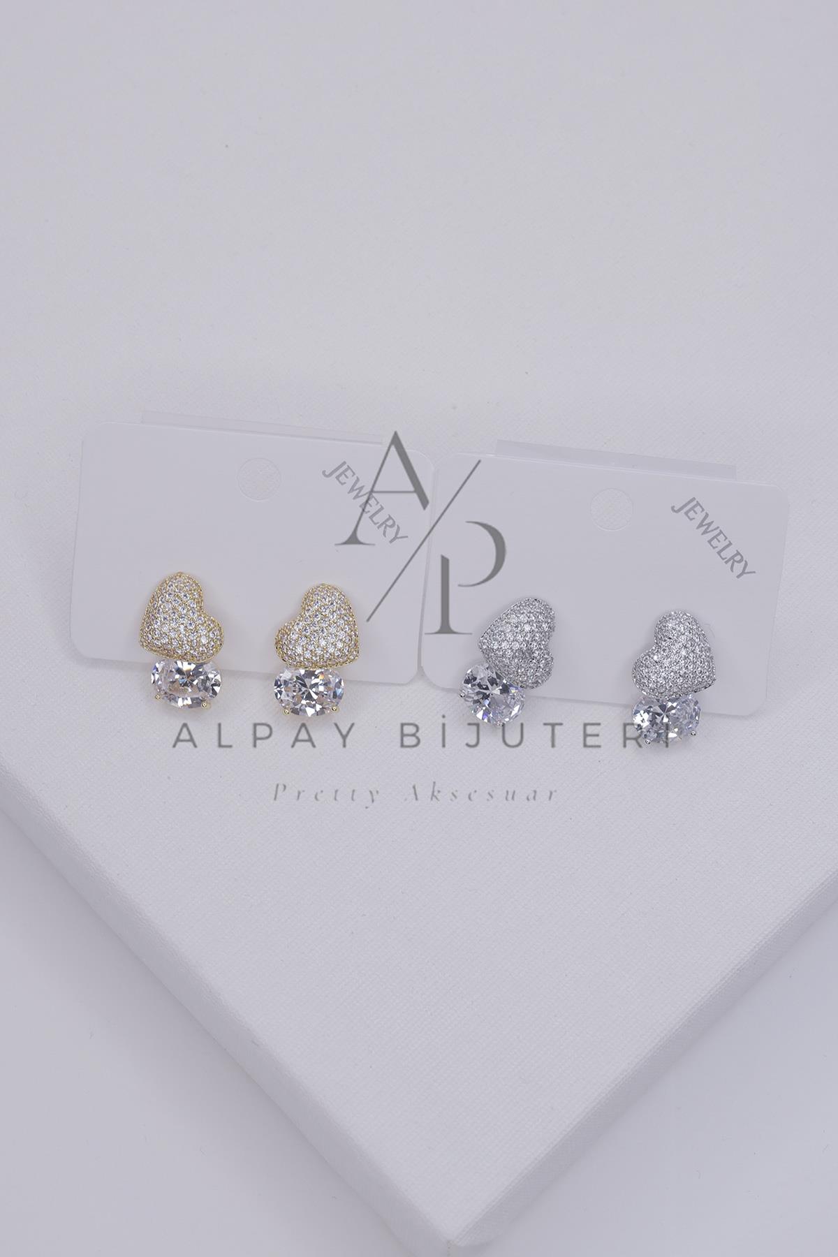 Şık Tasarım Küpe