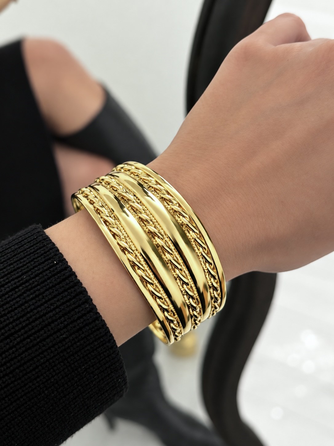VIP Luxury Gold Kelepçe Bilezik