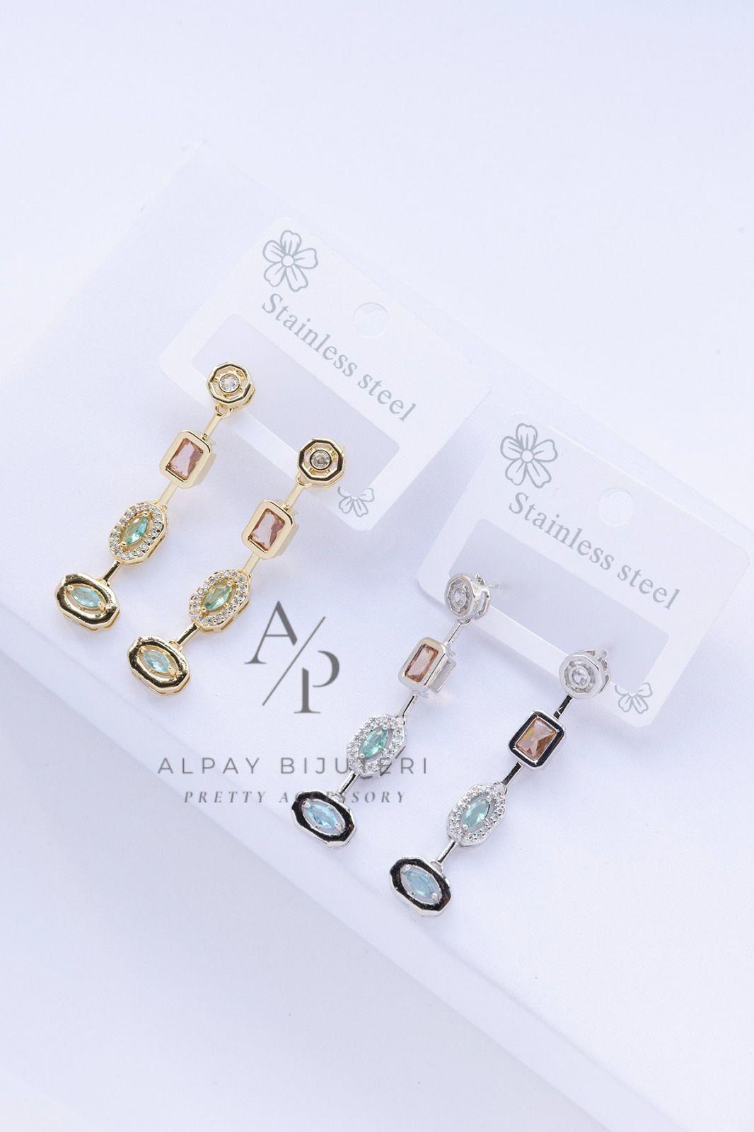 Şık Tasarım Çelik Küpe