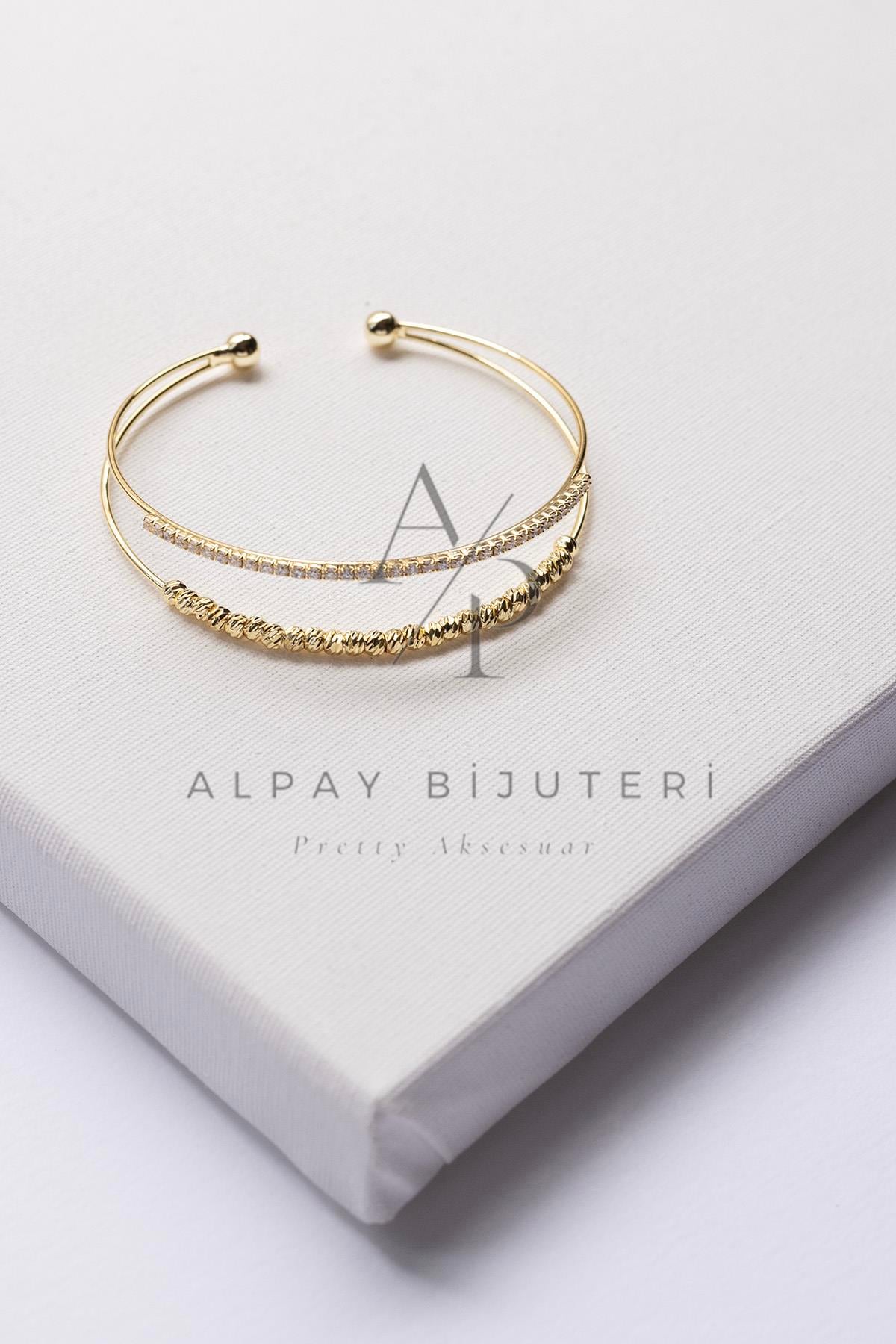 Şık Tasarım Kelepçe Bileklik