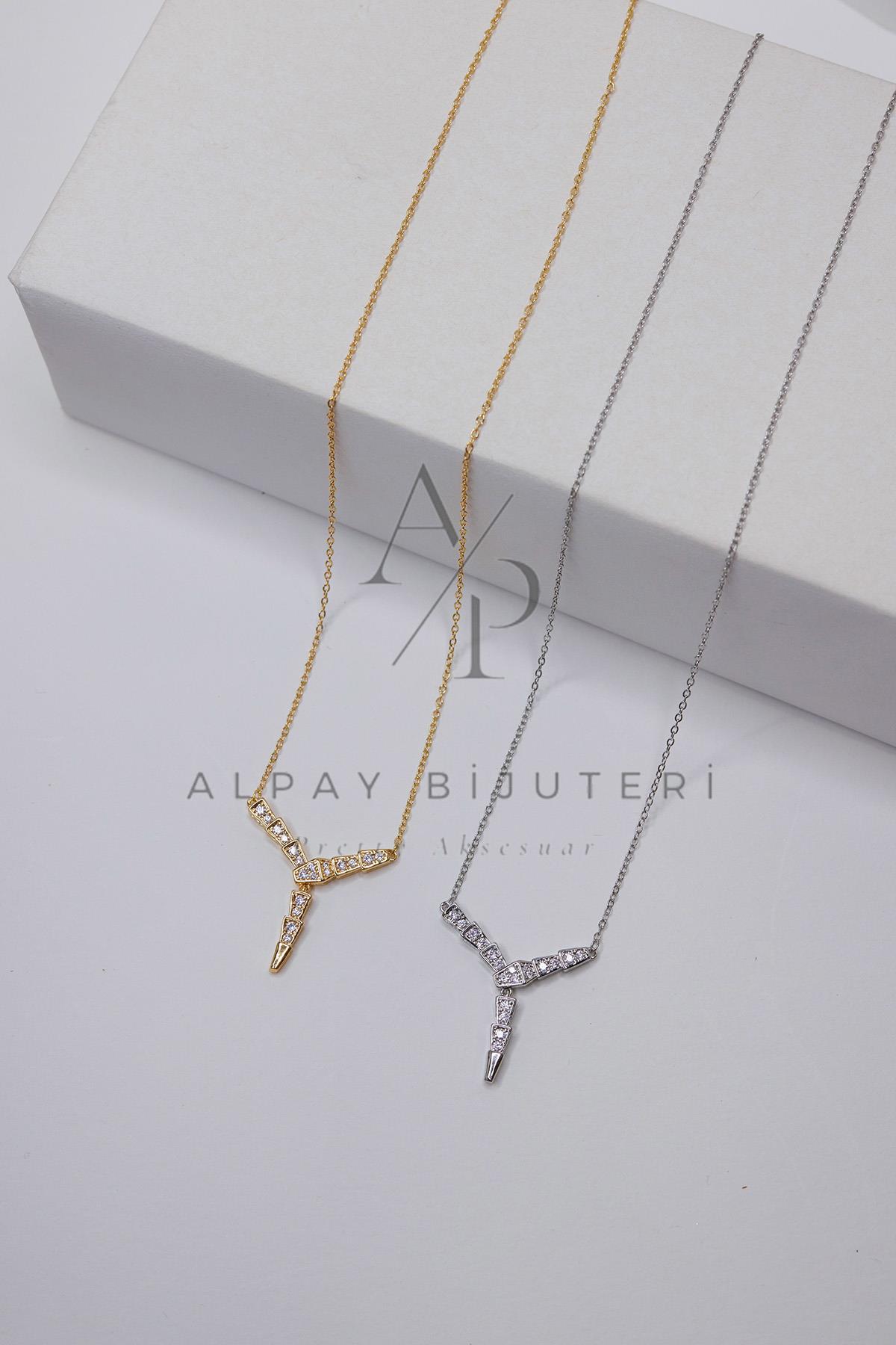 Şık Tasarım Kolye